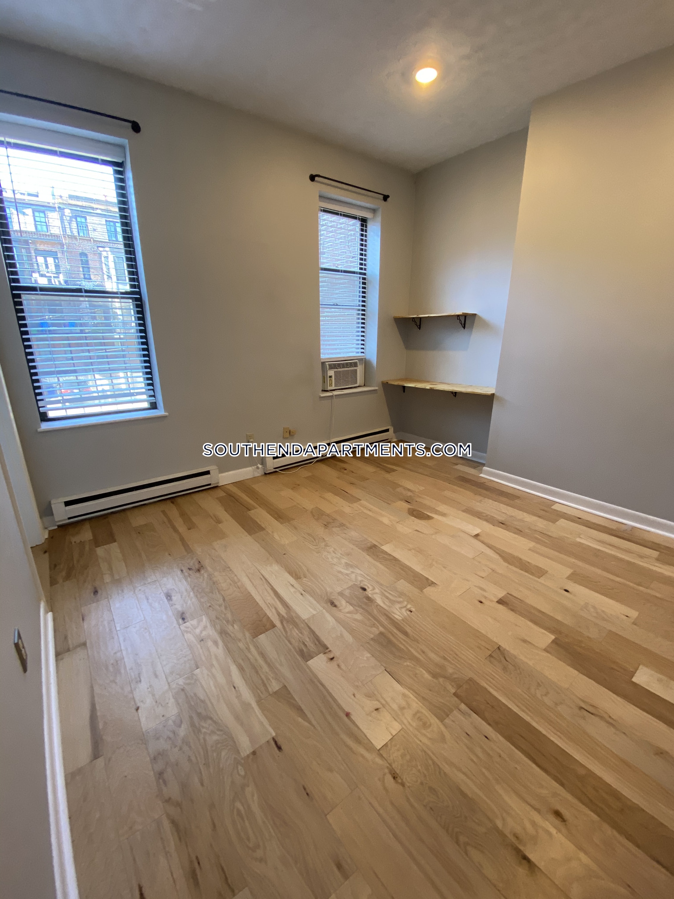 1 bed, 1 bath apartment for rent at 6 Yarmouth Unit 1, Back Bay — photo 9 of 10