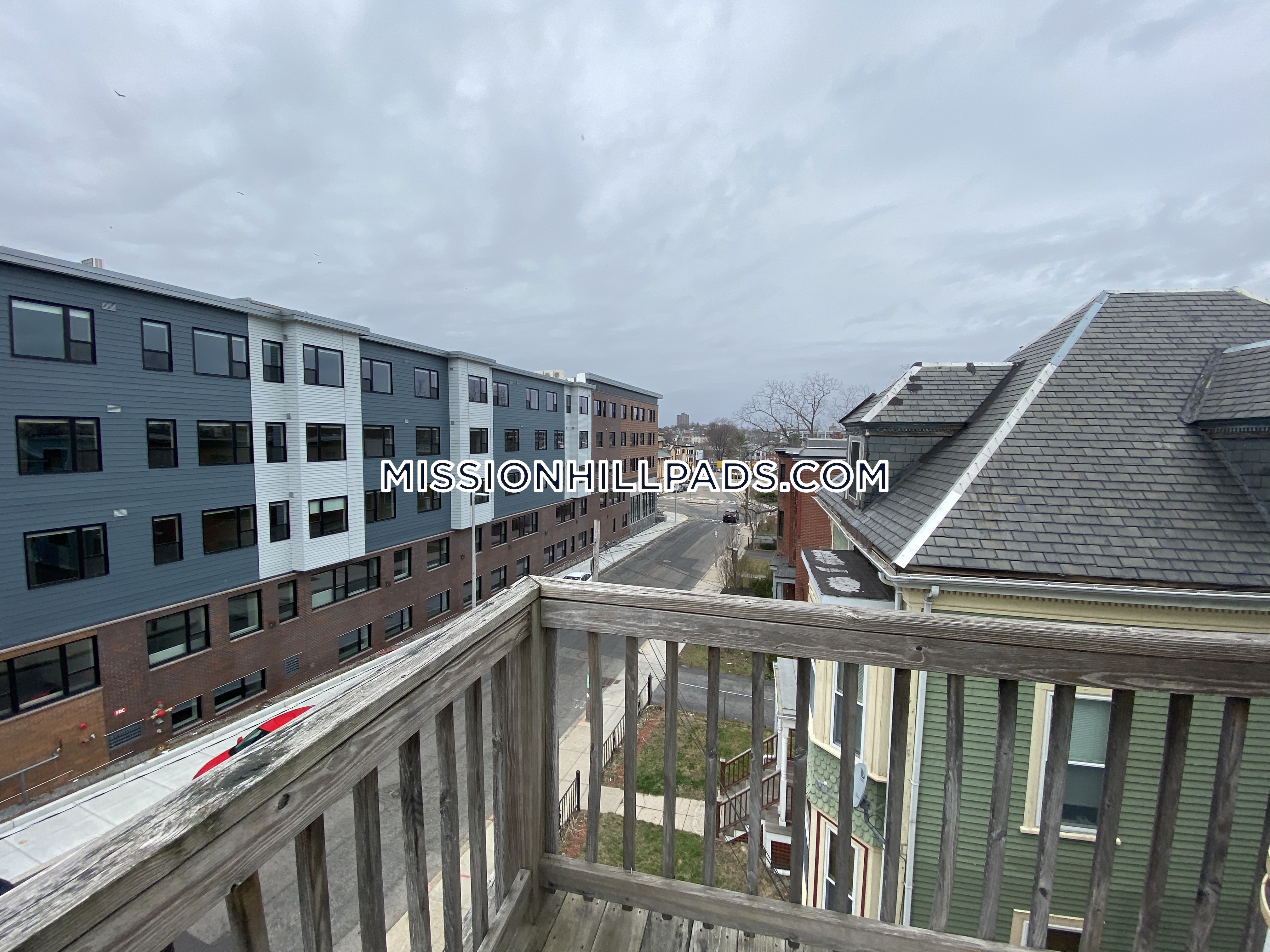 3 bed, 2 bath apartment for rent at 10 Westminster Ave Unit 3, Roxbury — photo 31 of 33