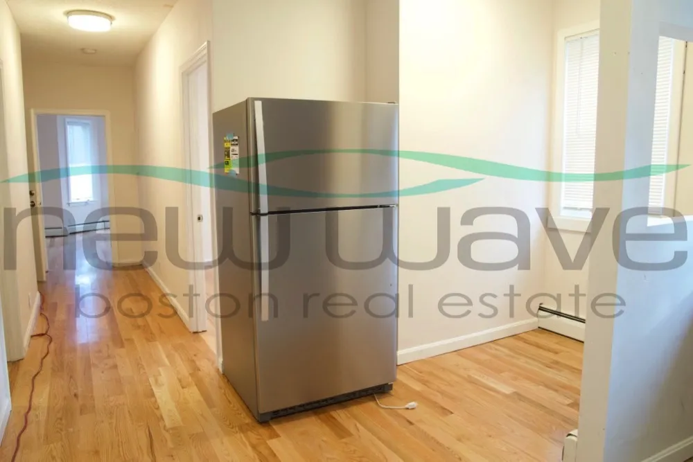 6 Bickford Ave, Mission Hill