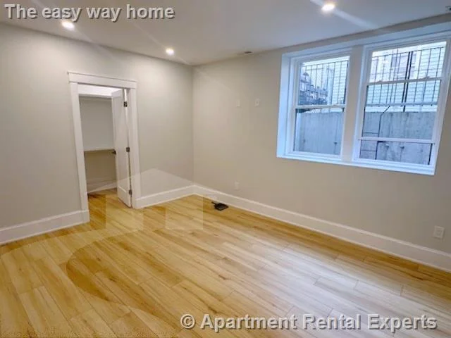 37 Governor Winthrop Rd, Ten Hills