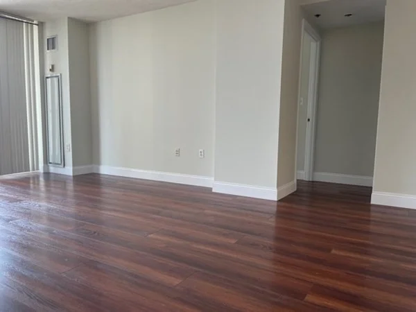 8-12 Museum Way, East Cambridge
