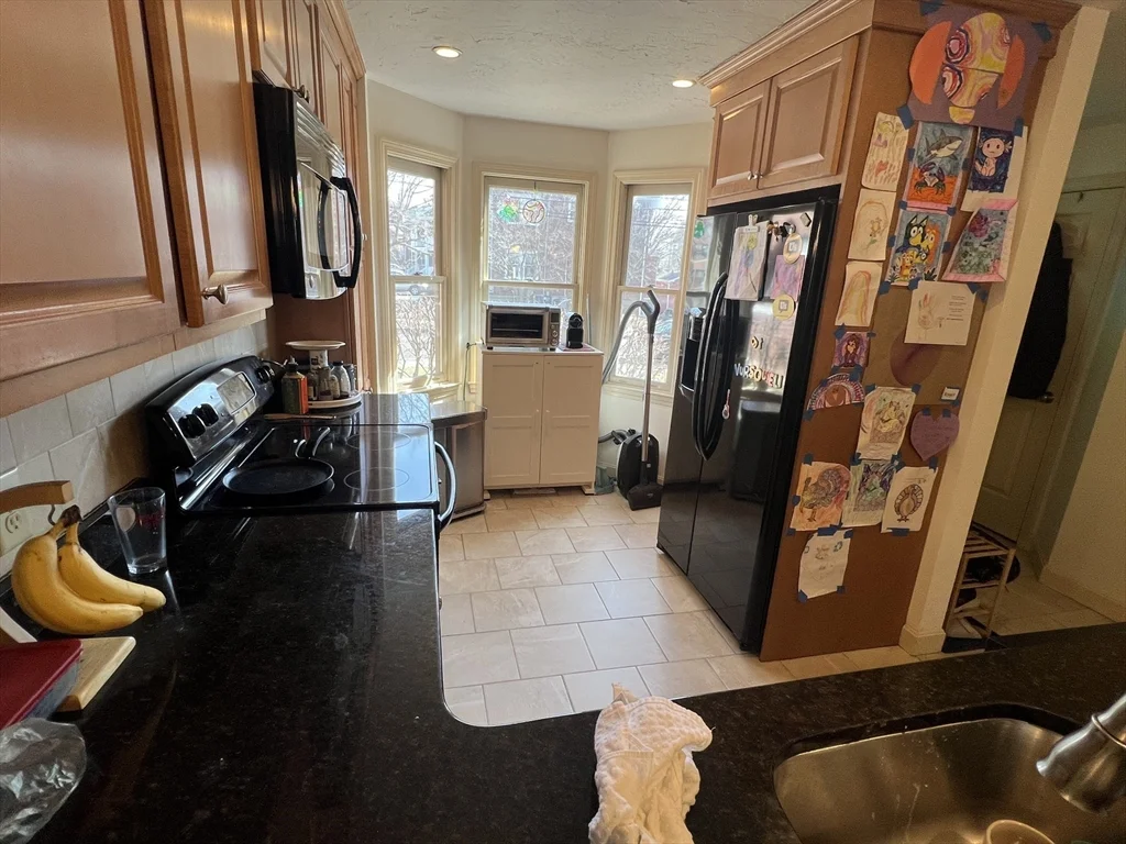 33 Lenglen Rd, Newton