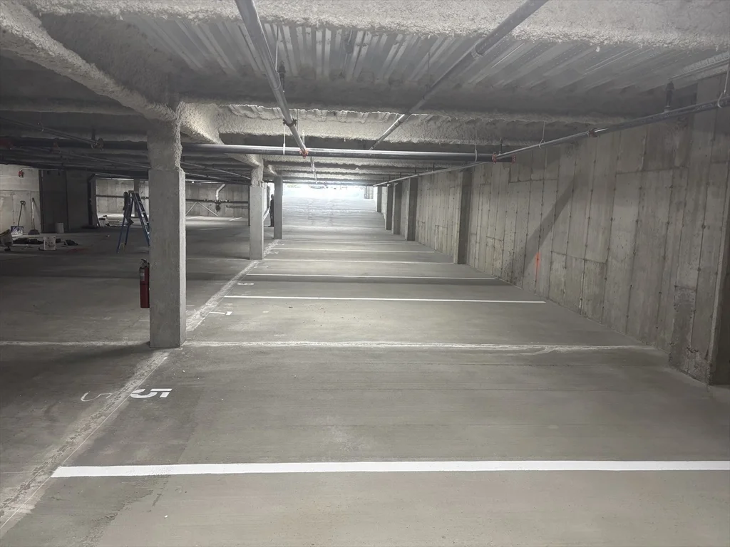 1391 Main St, Walpole