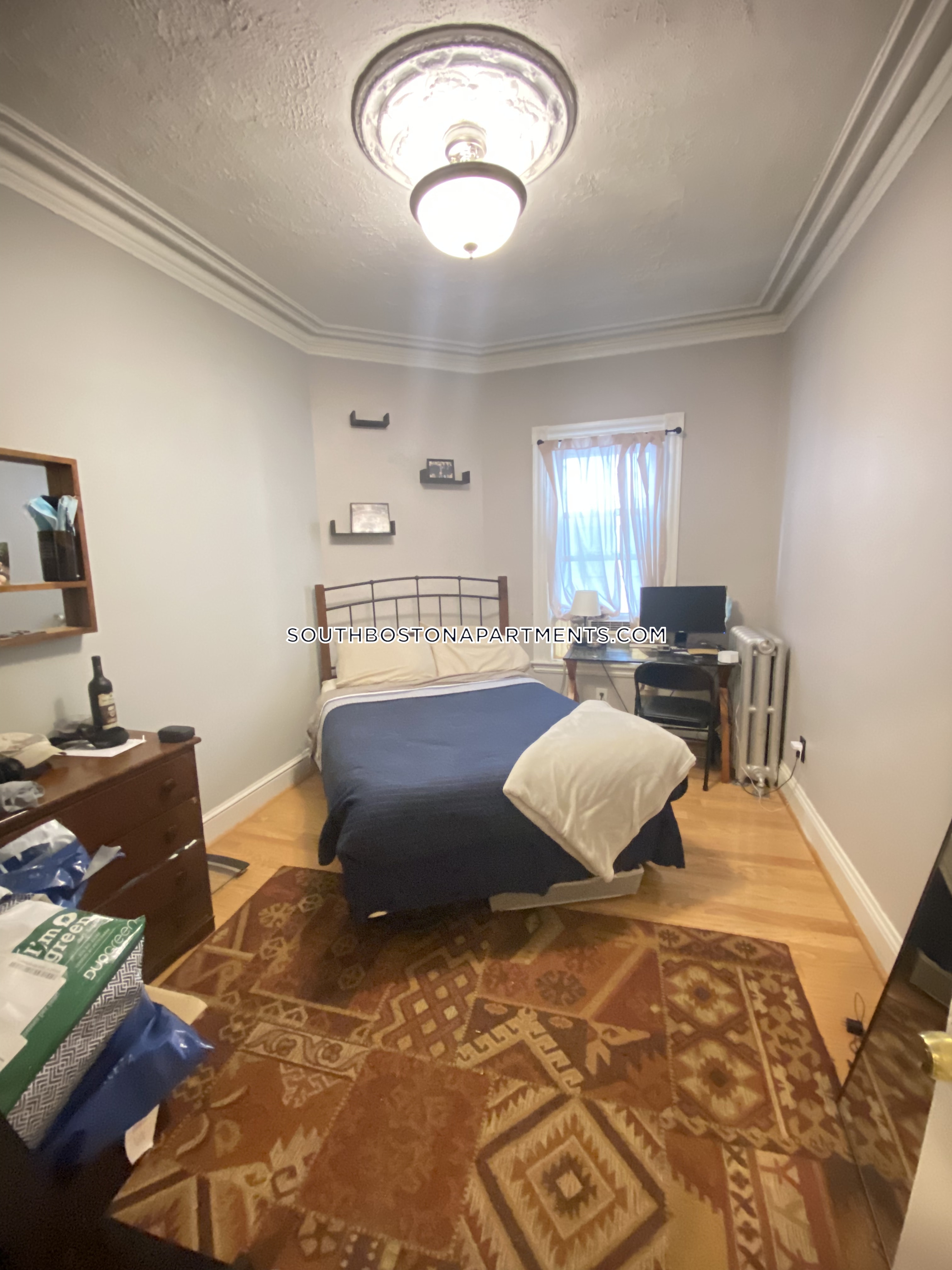 3 bed, 1 bath apartment for rent at 895 East Broadway Unit 2, South Boston — photo 18 of 27