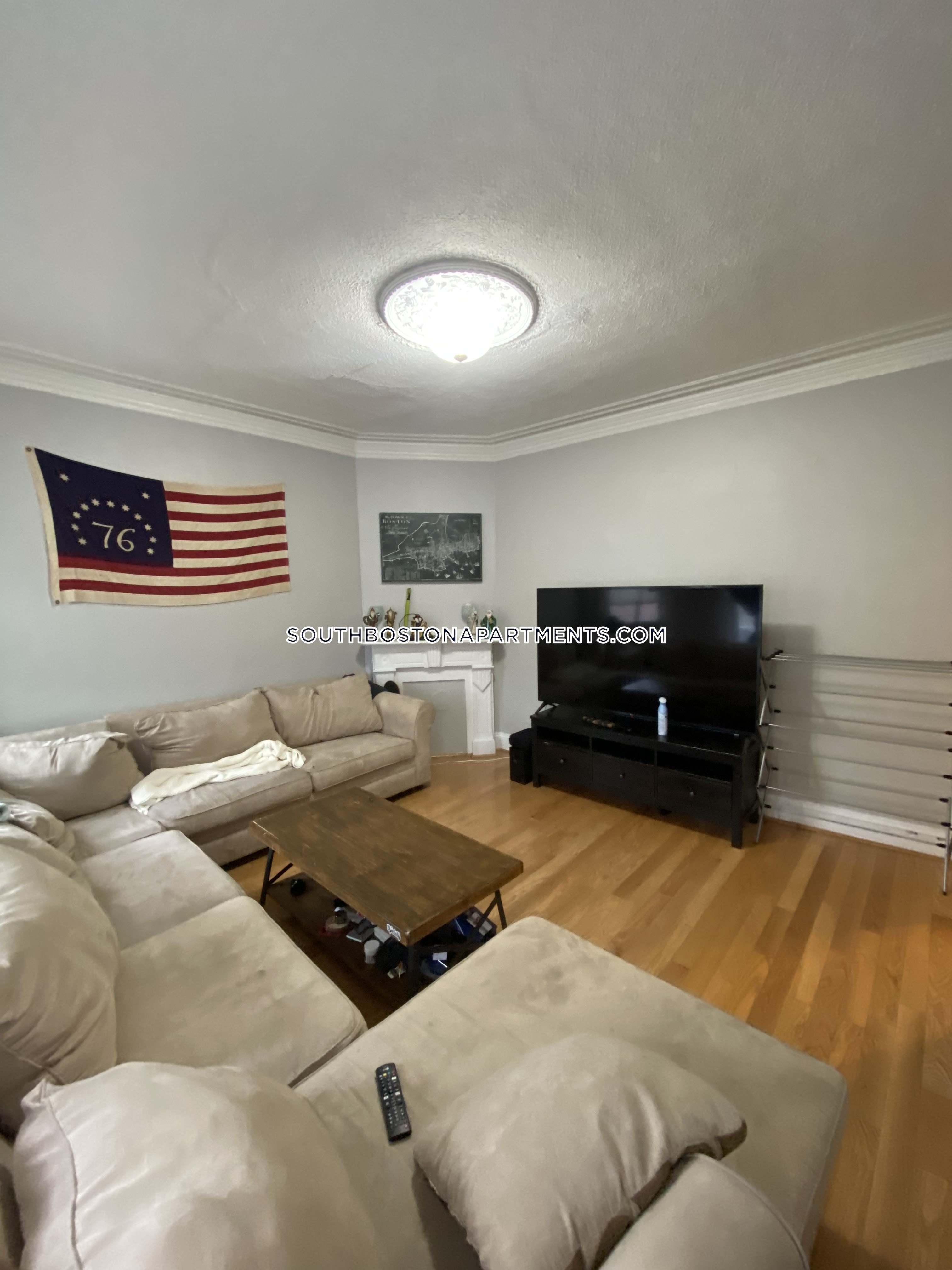 3 bed, 1 bath apartment for rent at 895 East Broadway Unit 2, South Boston — photo 19 of 27