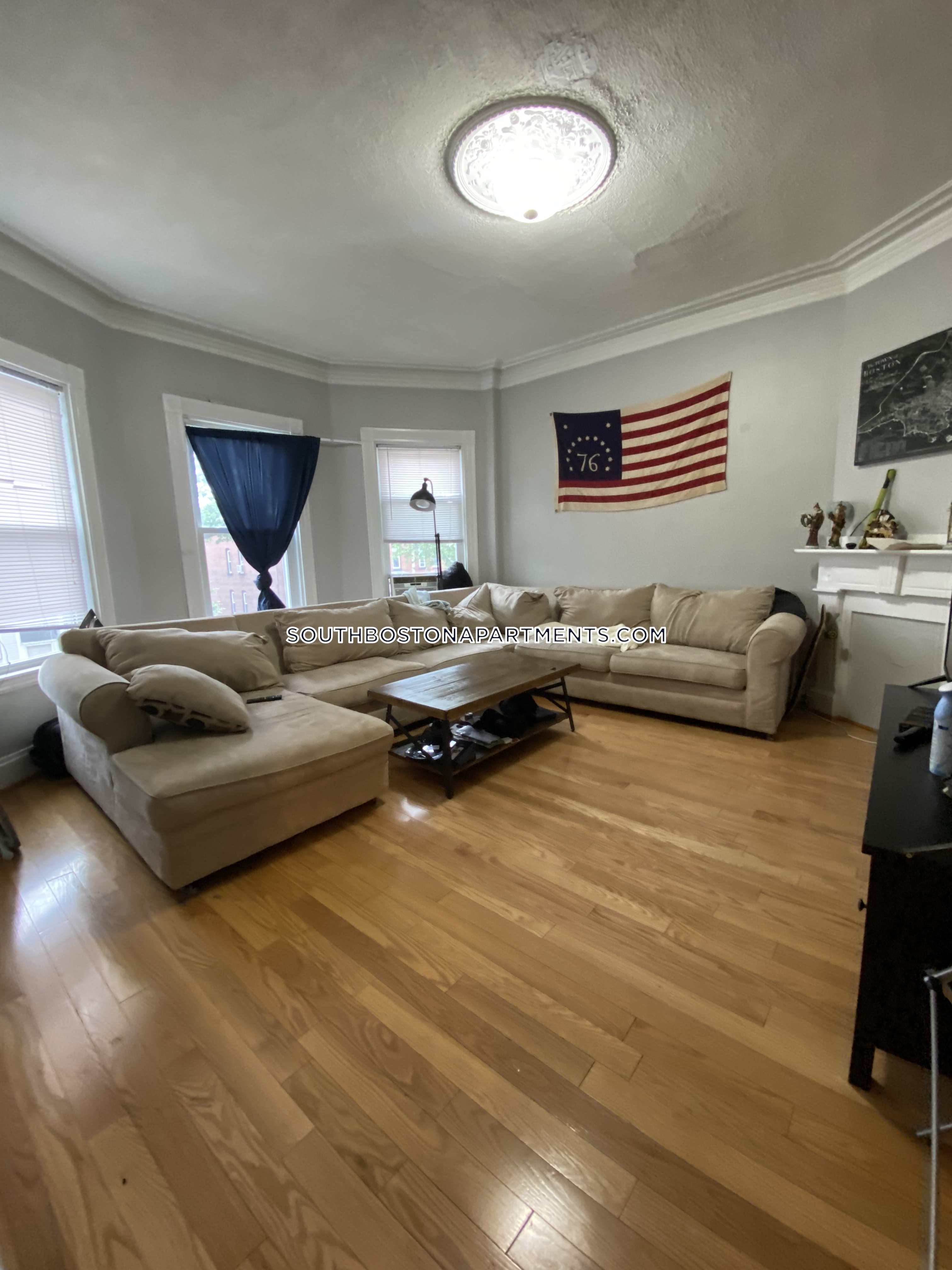 3 bed, 1 bath apartment for rent at 895 East Broadway Unit 2, South Boston — photo 23 of 27
