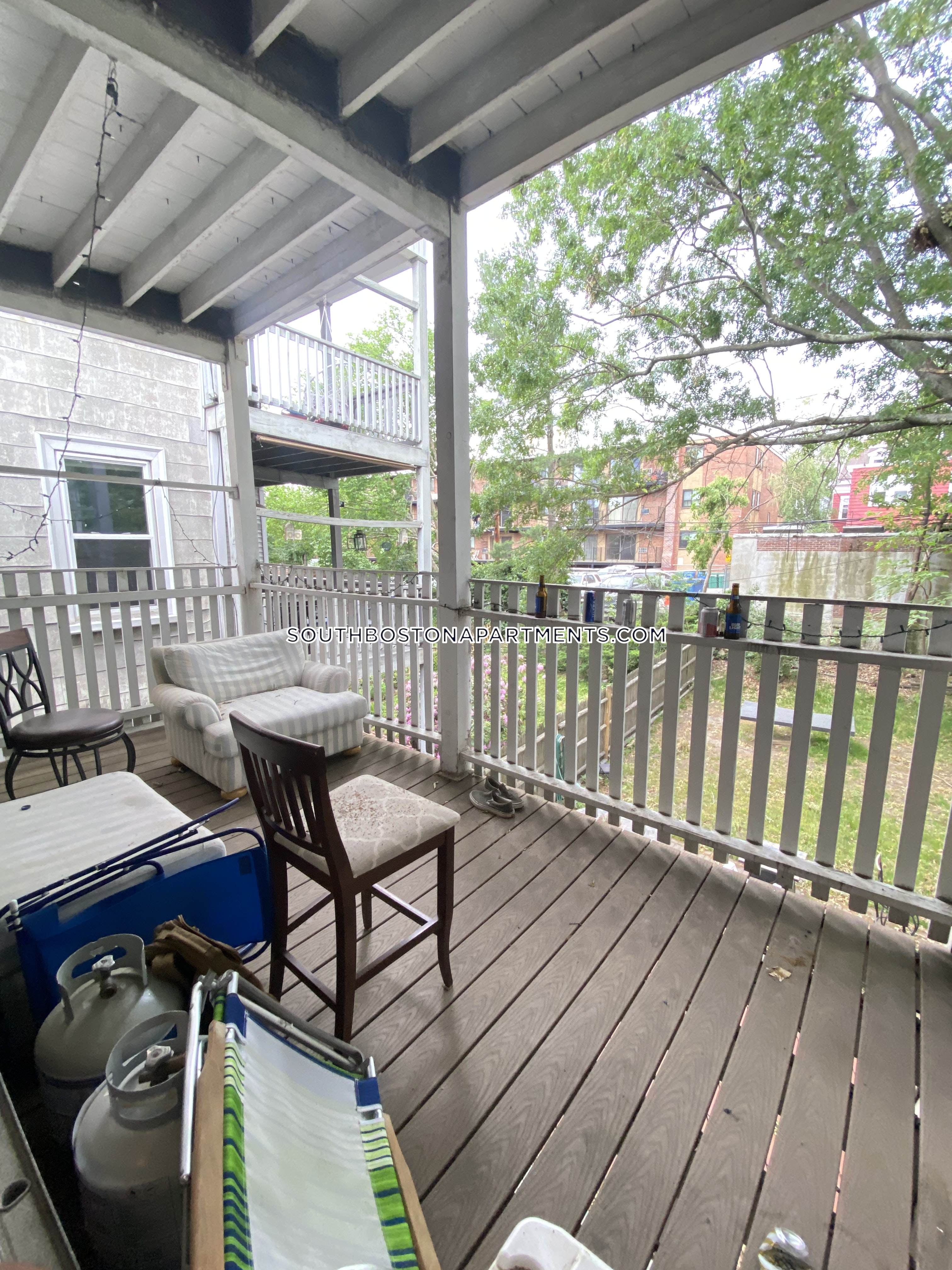 3 bed, 1 bath apartment for rent at 895 East Broadway Unit 2, South Boston — photo 26 of 27
