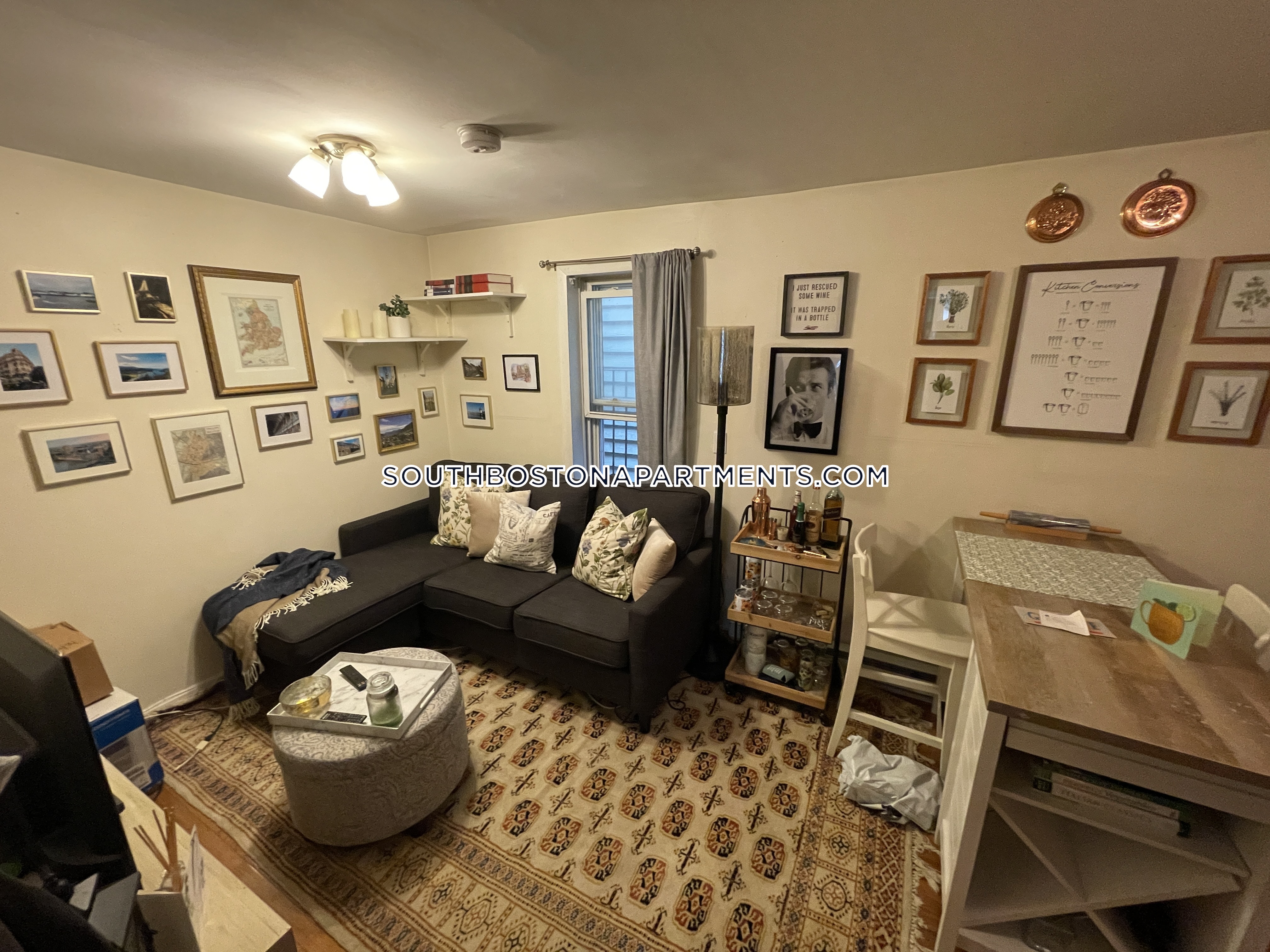 1 bed, 1 bath apartment for rent at 315 4th St Unit 2, South Boston — photo 1 of 7