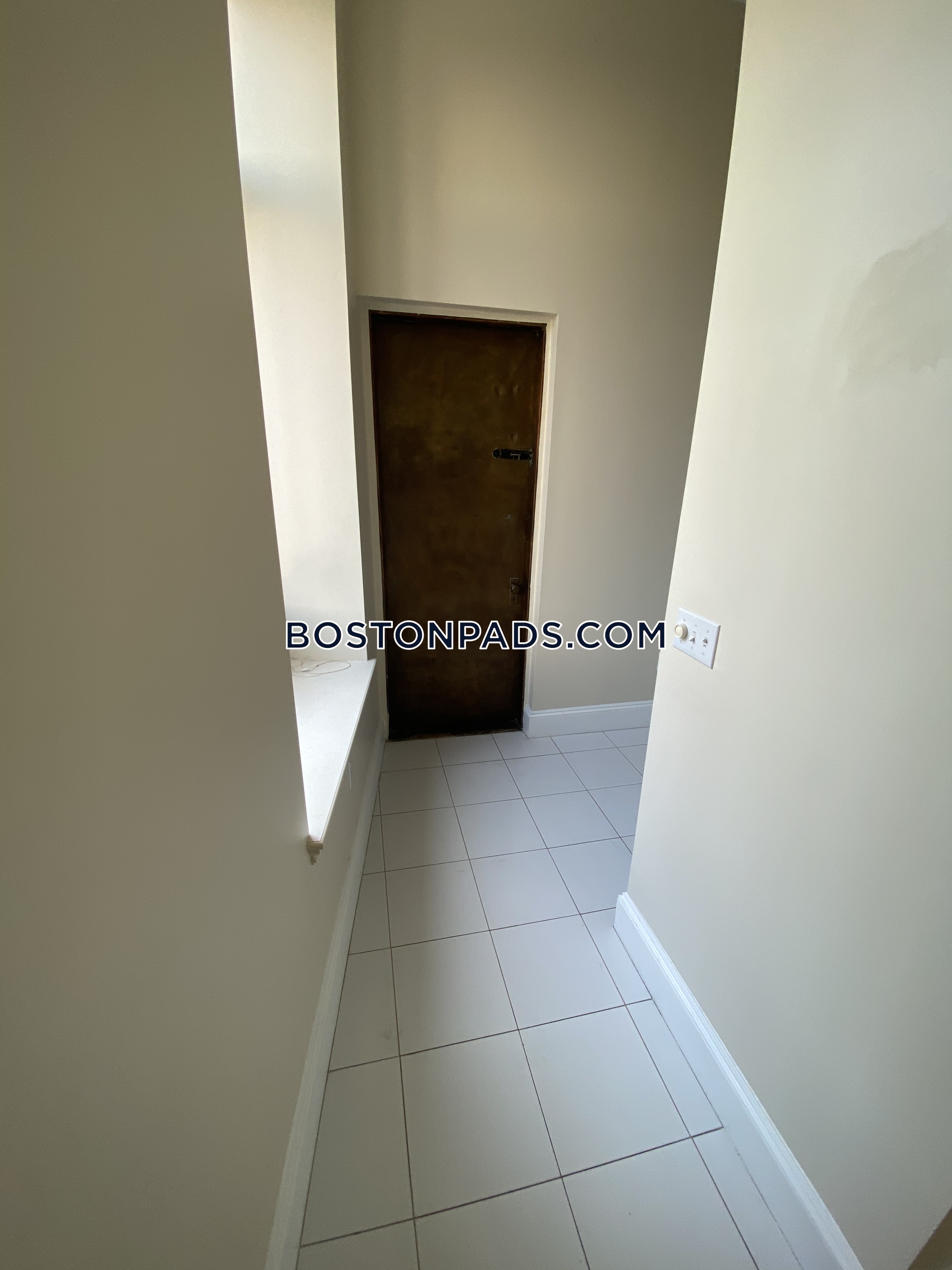 1 bed, 1 bath apartment for rent at 108 Richmond St Unit 7, North End — photo 20 of 35