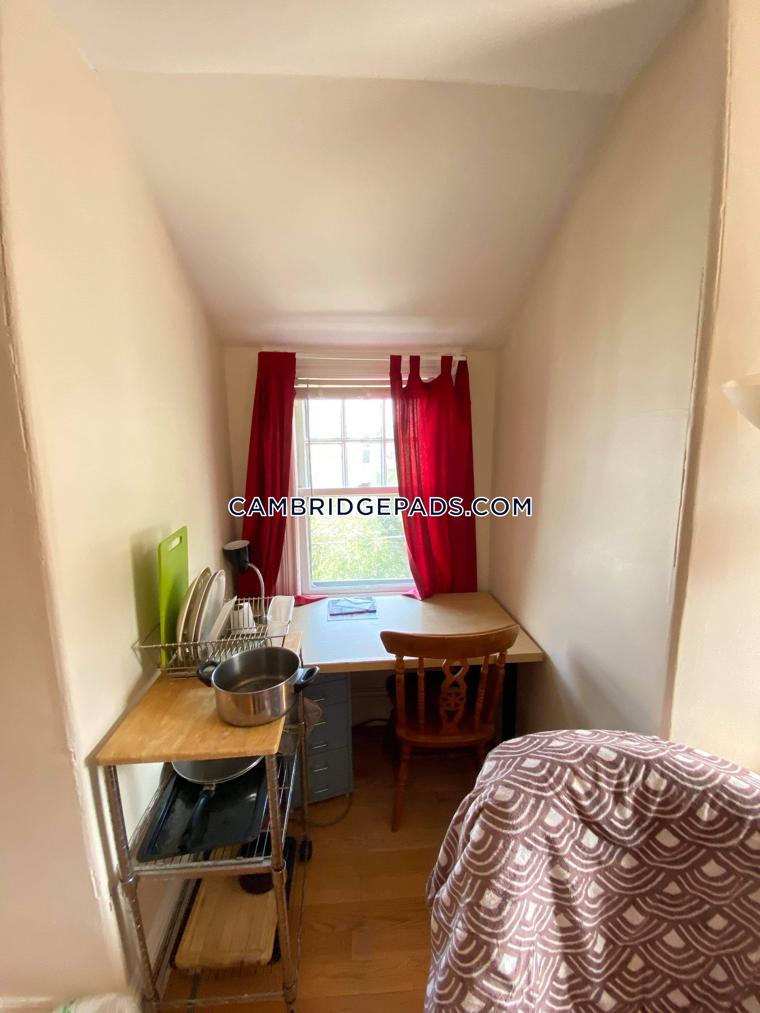 Studio bed, 1 bath apartment for rent at 61 Fayette St Unit 13A, Mid Cambridge — photo 4 of 6