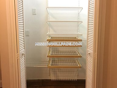 2 bed, 1 bath apartment for rent at 176 Hillside St Unit 201, Mission Hill — photo 8 of 15
