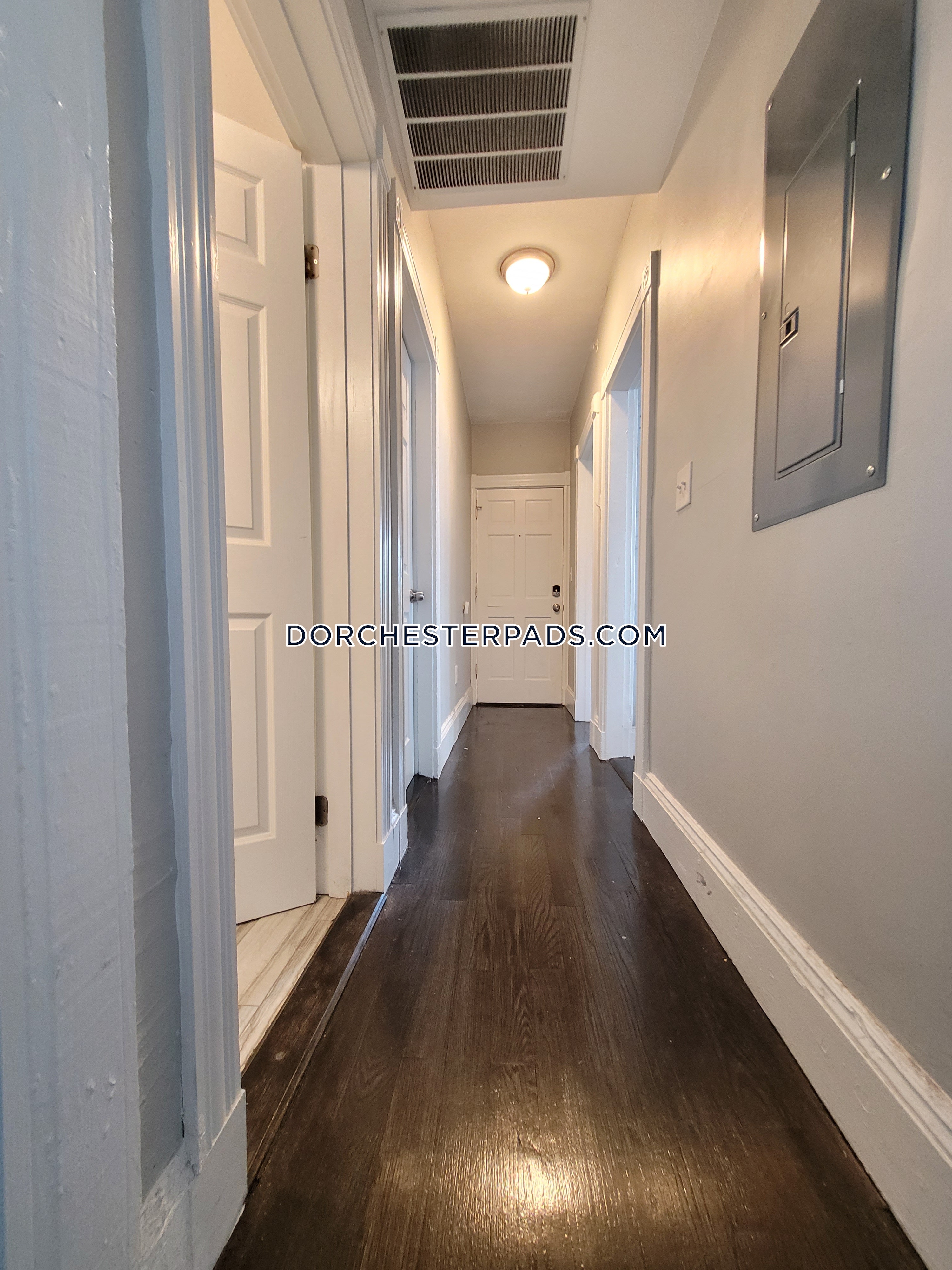 3 bed, 1 bath apartment for rent at 21 Rowell St Unit 3, Dorchester — photo 14 of 22