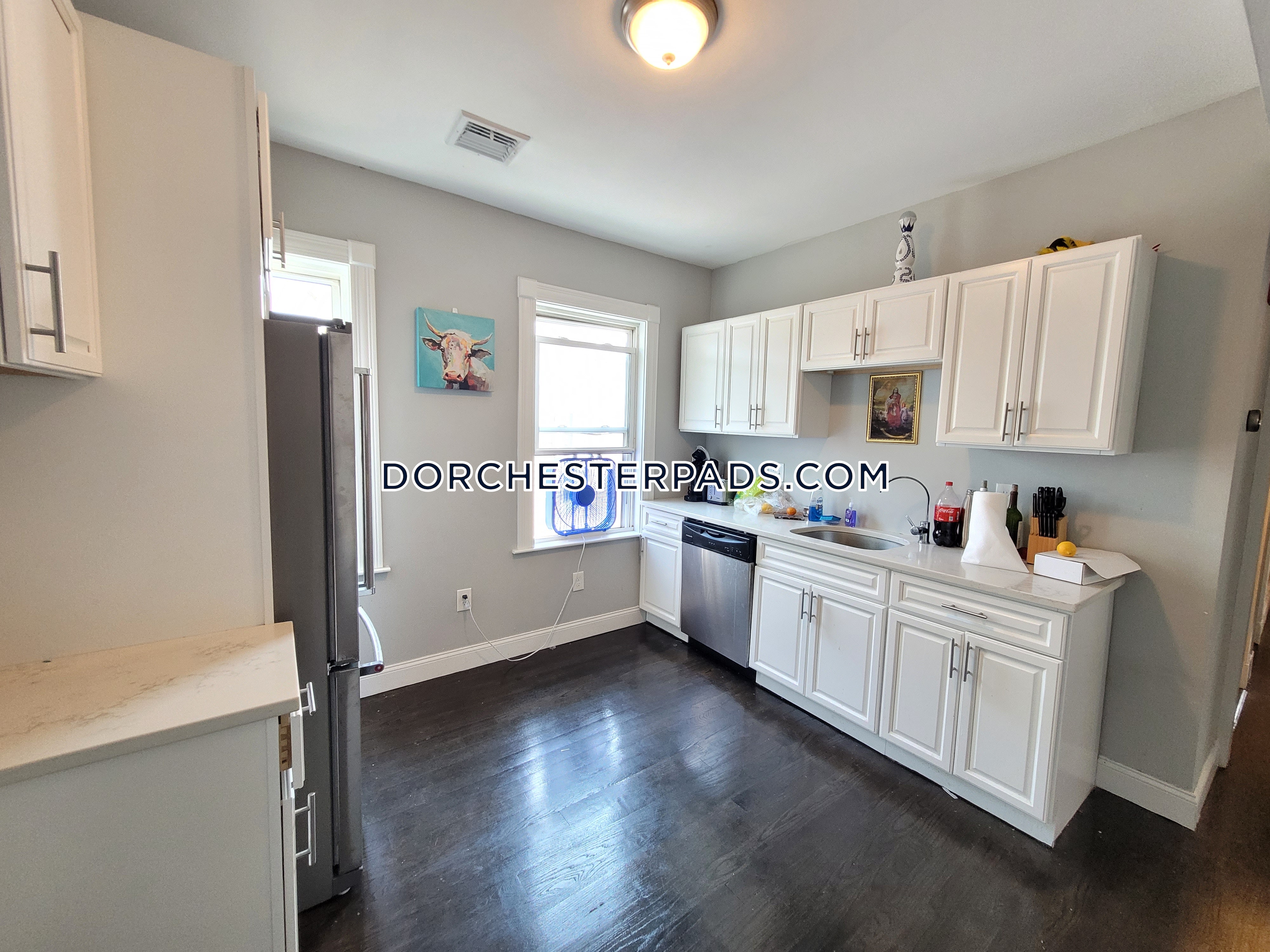 3 bed, 1 bath apartment for rent at 21 Rowell St Unit 3, Dorchester — photo 1 of 22