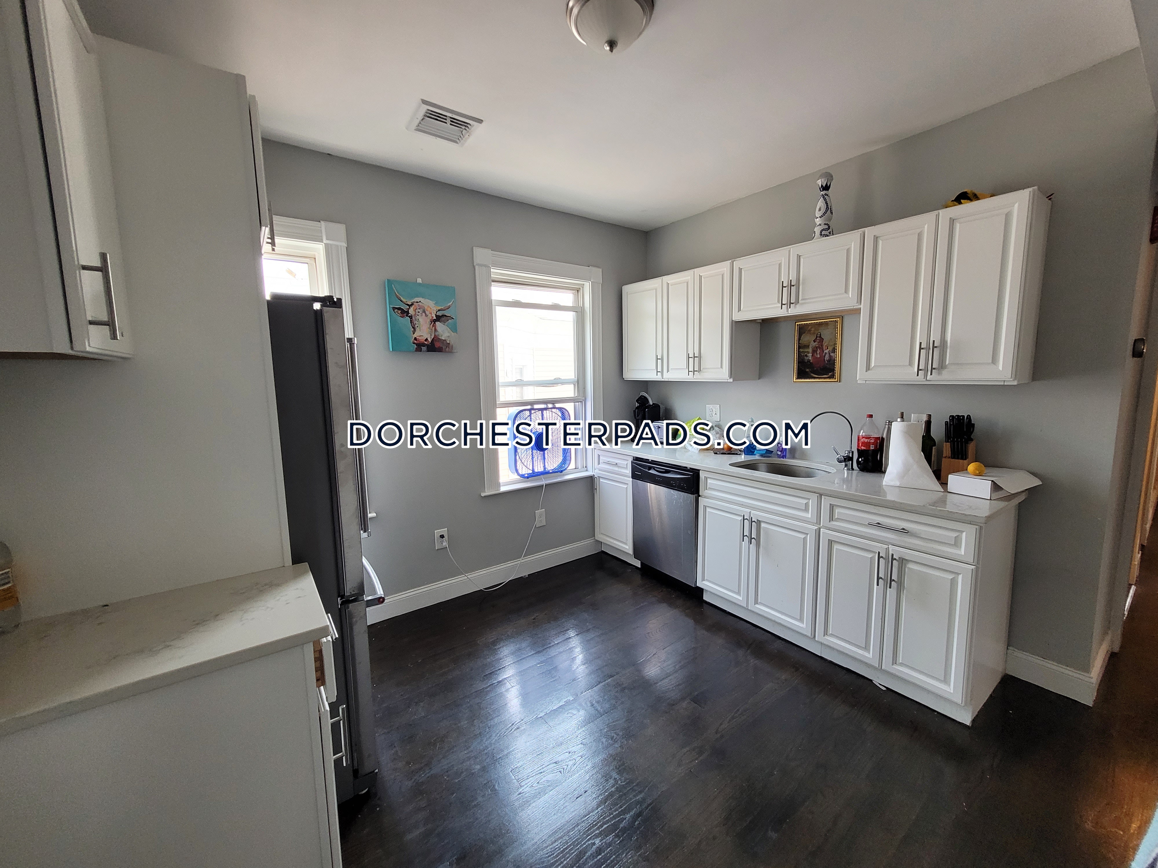 3 bed, 1 bath apartment for rent at 21 Rowell St Unit 3, Dorchester — photo 10 of 22