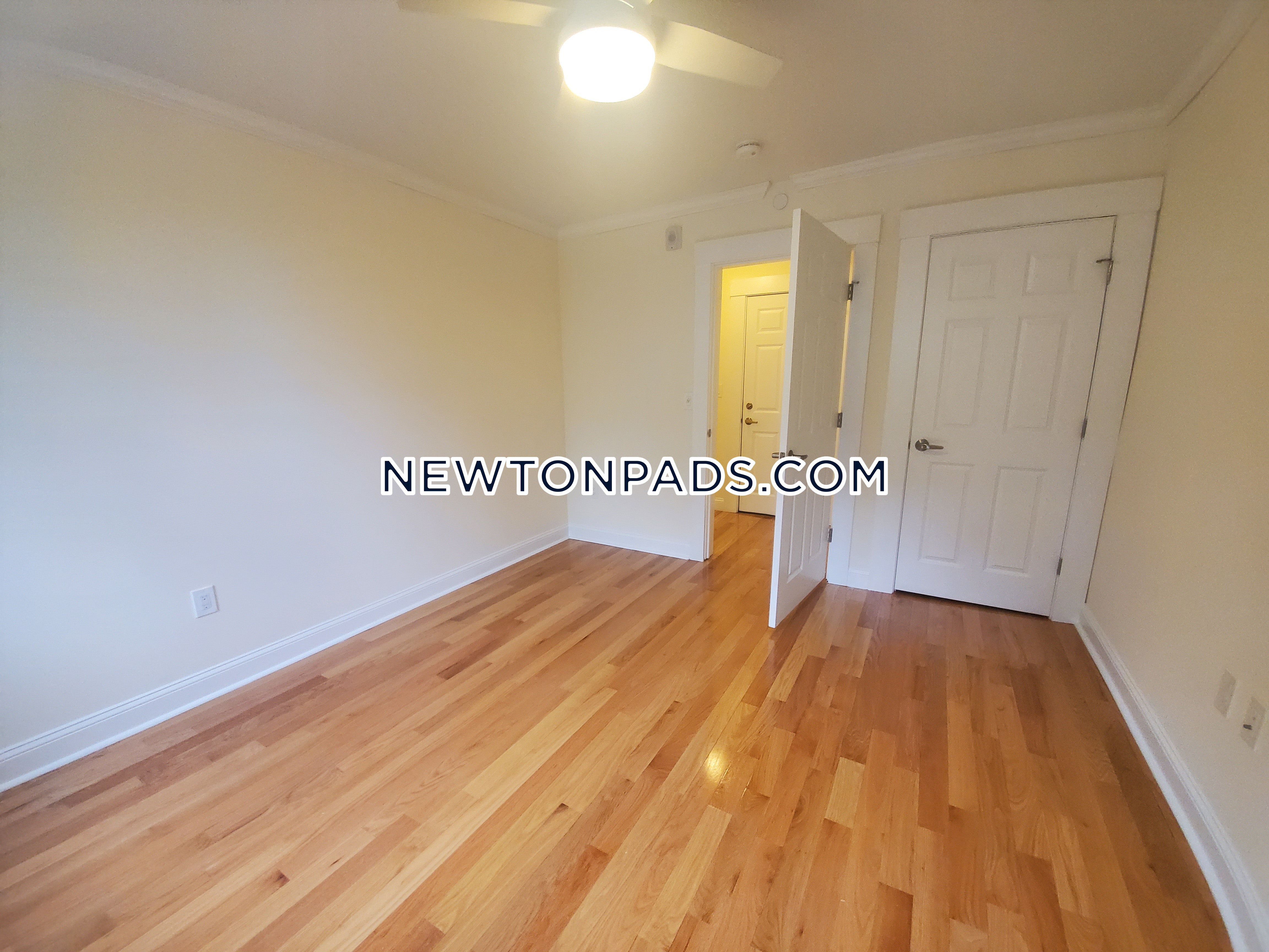 1 bed, 1 bath apartment for rent at 219 Commonwealth Ave Unit 36, Newton — photo 9 of 12