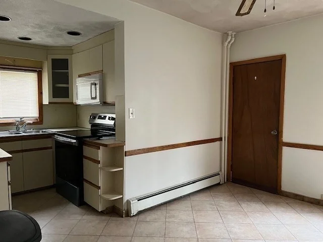 8 Hill St, Teele Square