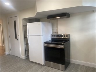 75 Lexington St, Watertown