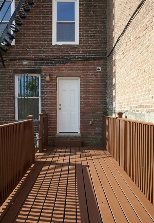 4 Kearsarge, Roxbury