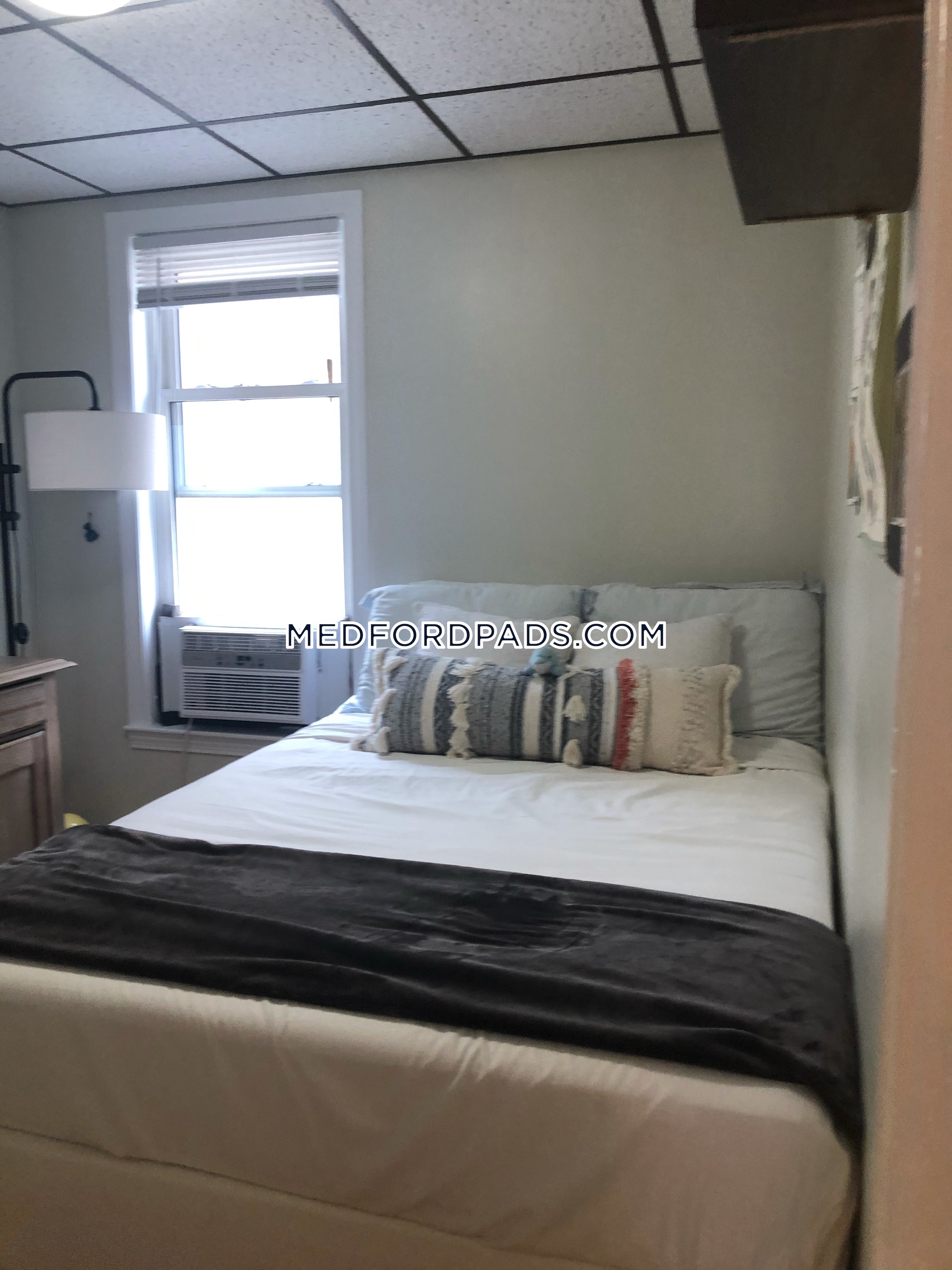 4 bed, 1 bath apartment for rent at 77 Lynman Ave Unit 2, Tufts University — photo 31 of 31