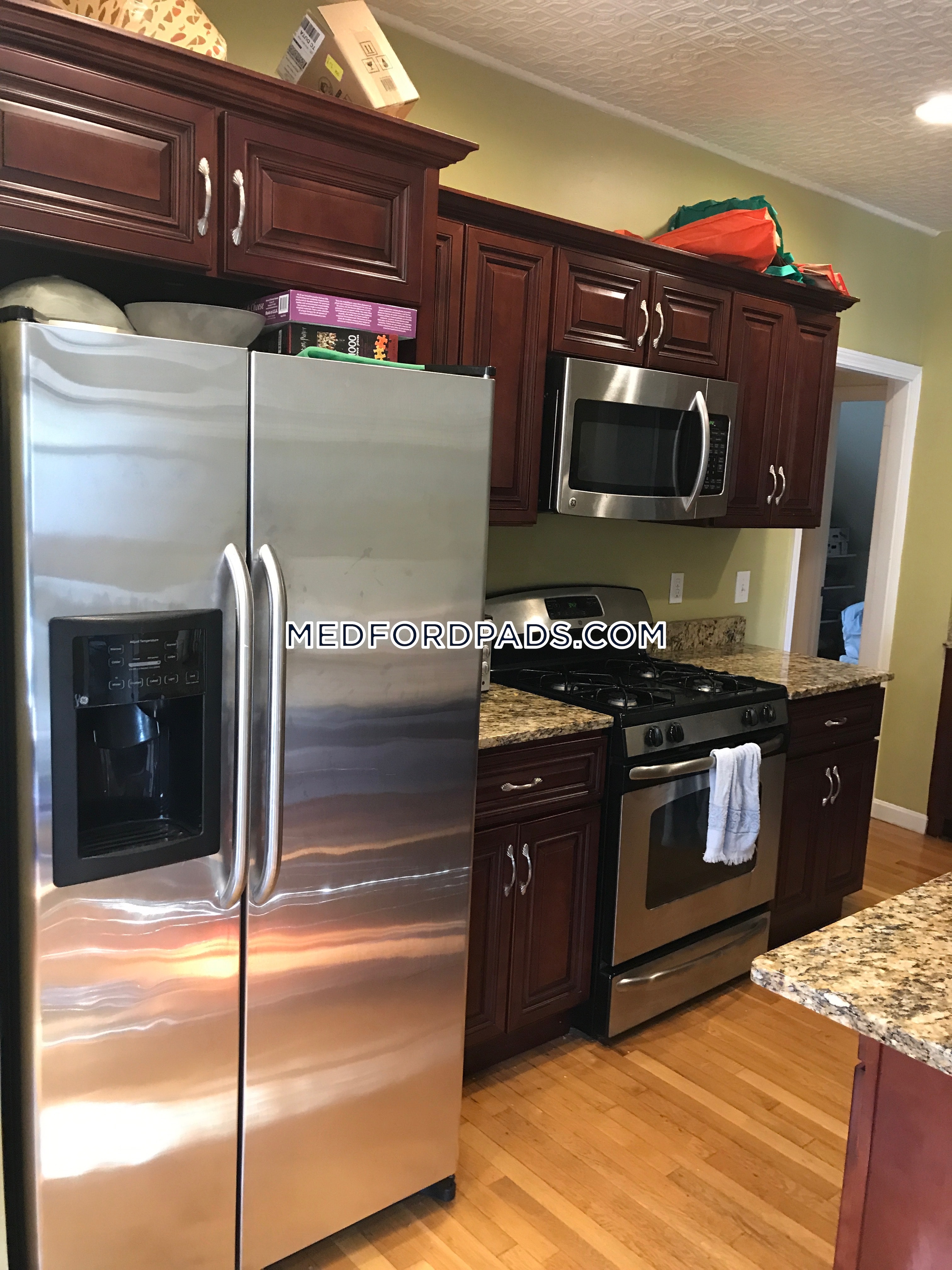 3 bed, 2 bath apartment for rent at 79 Lyman Ave Unit 3, Tufts University