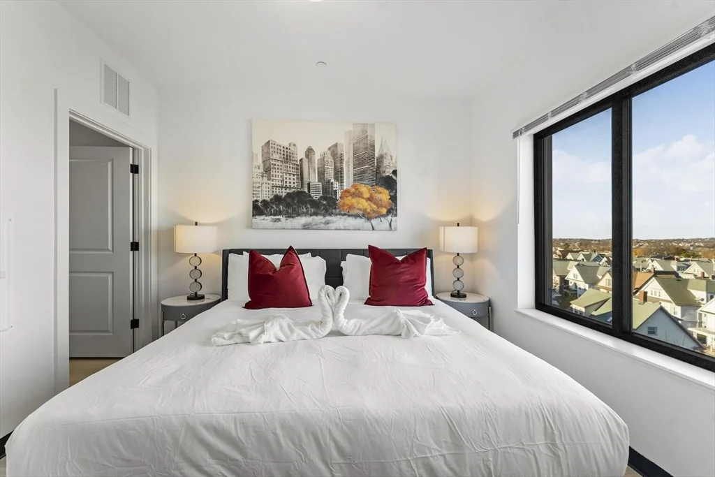 600 Broadway, Everett