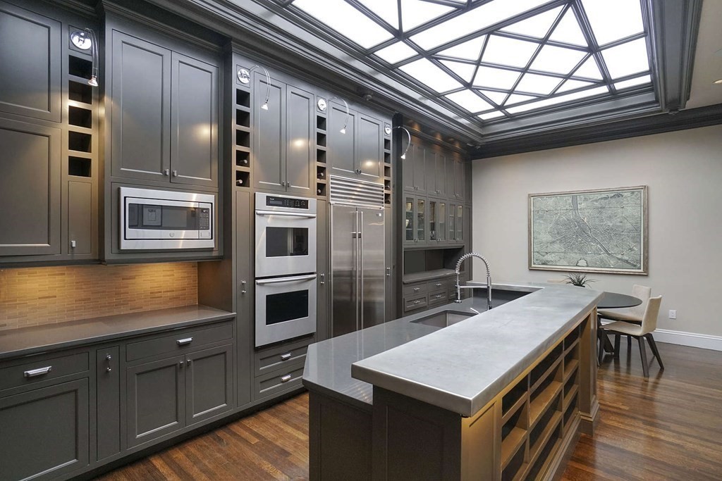 4 bed, 4+ bath apartment for rent at 163 Marlborough St Unit 5, Back Bay