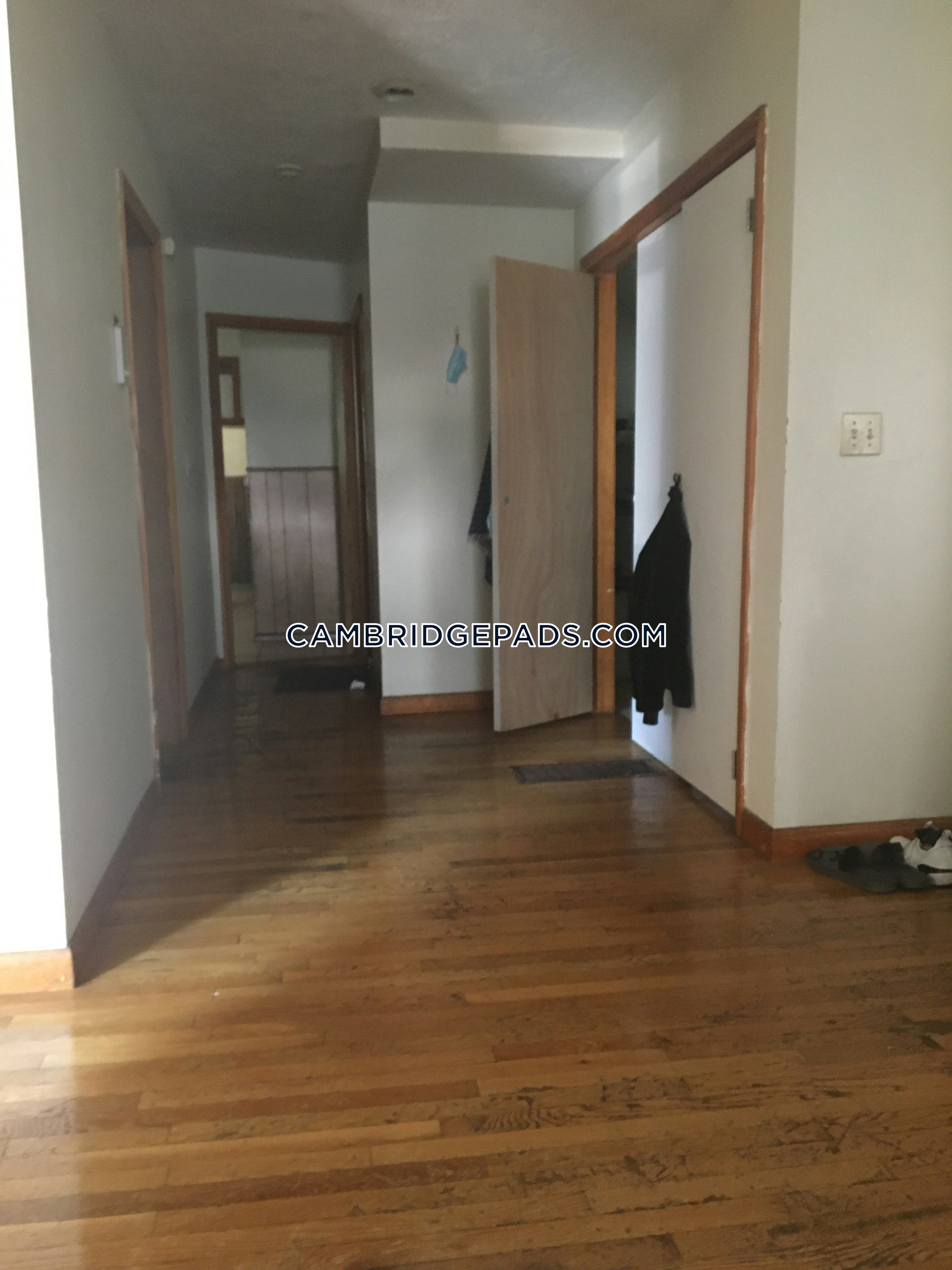 3 bed, 1 bath apartment for rent at 9 Fulkerson St Unit 2, East Cambridge — photo 5 of 6