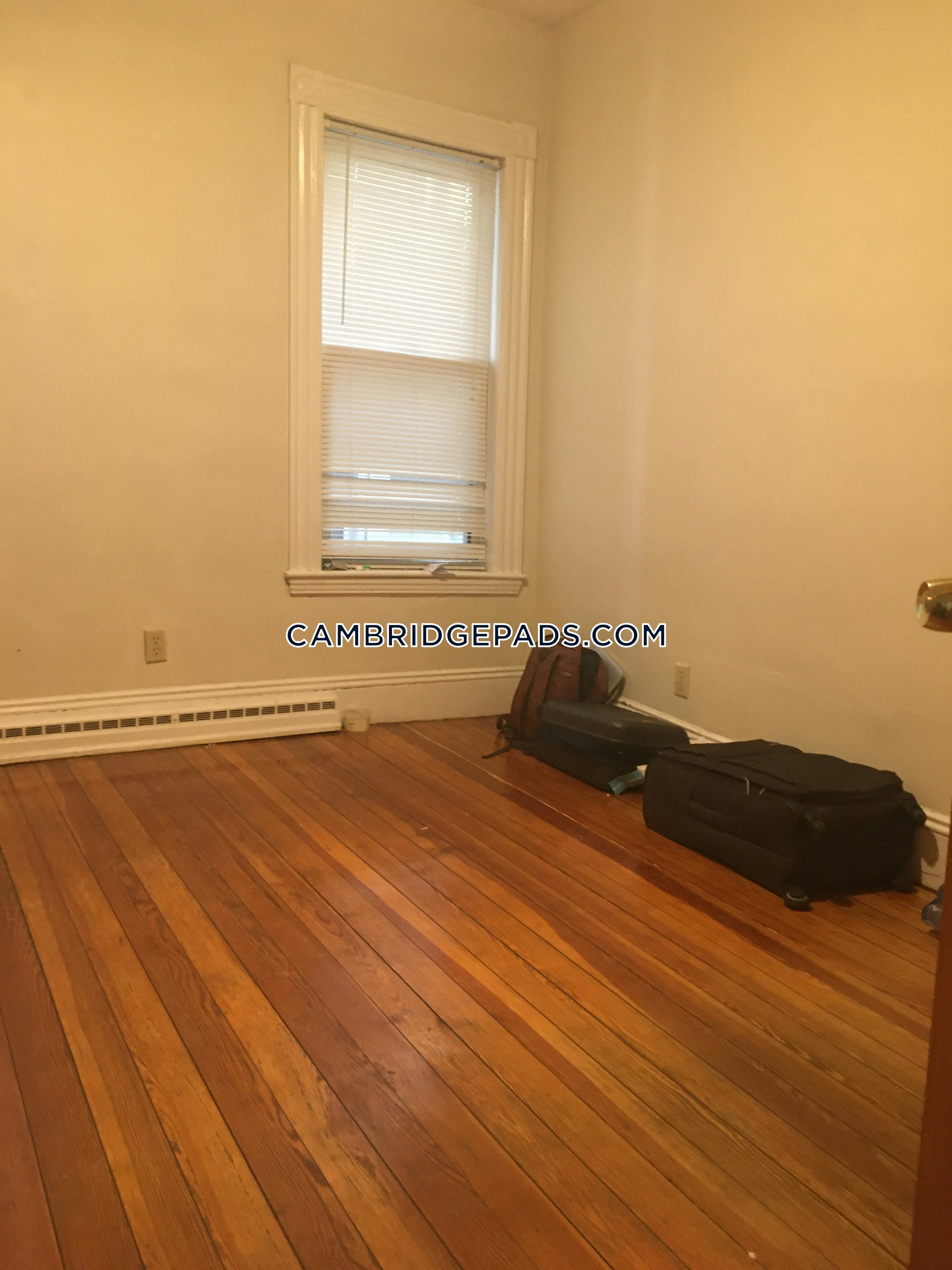 3 bed, 1 bath apartment for rent at 9 Fulkerson St Unit 2, East Cambridge — photo 3 of 6