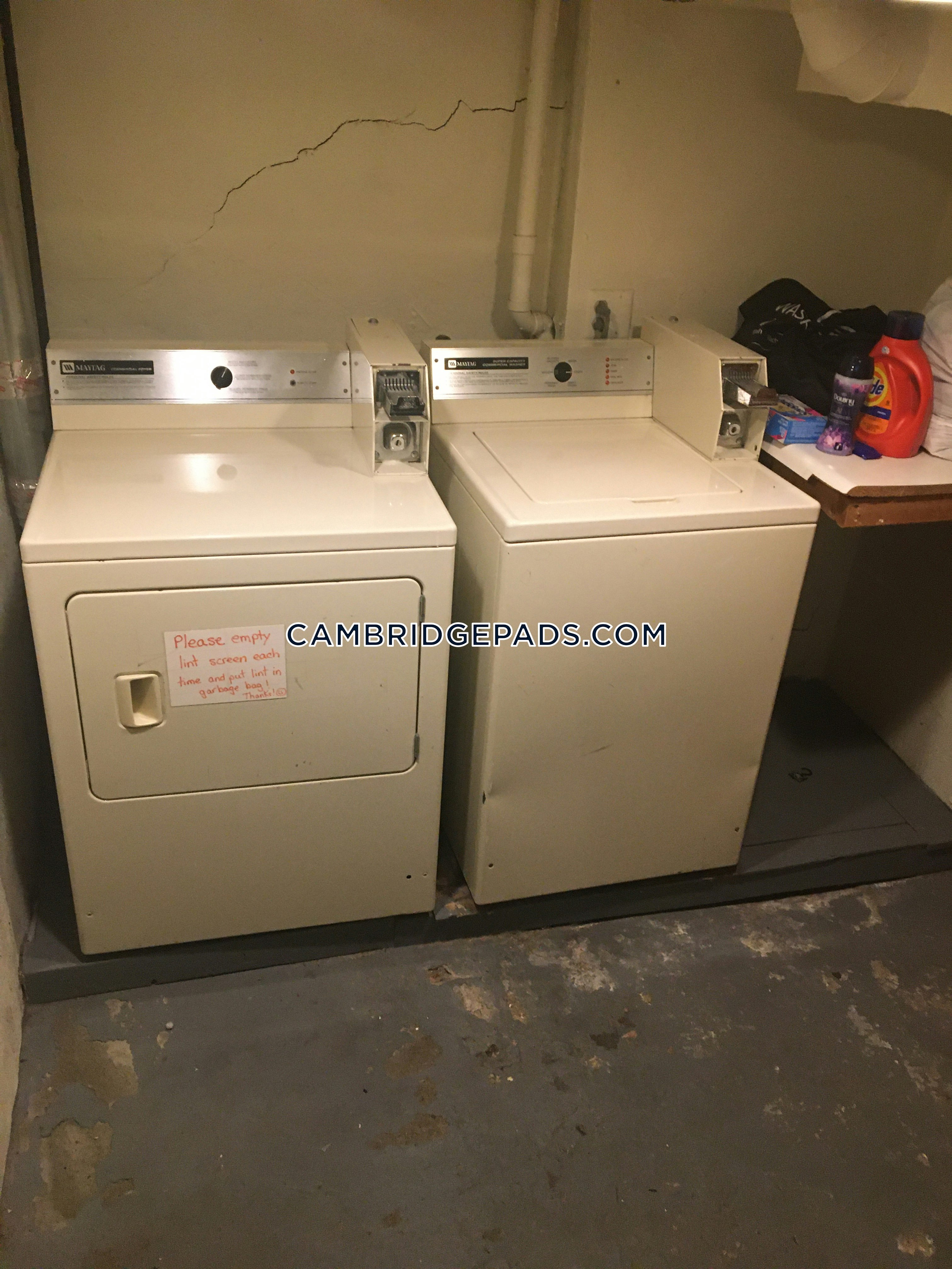 3 bed, 1 bath apartment for rent at 9 Fulkerson St Unit 2, East Cambridge — photo 4 of 6