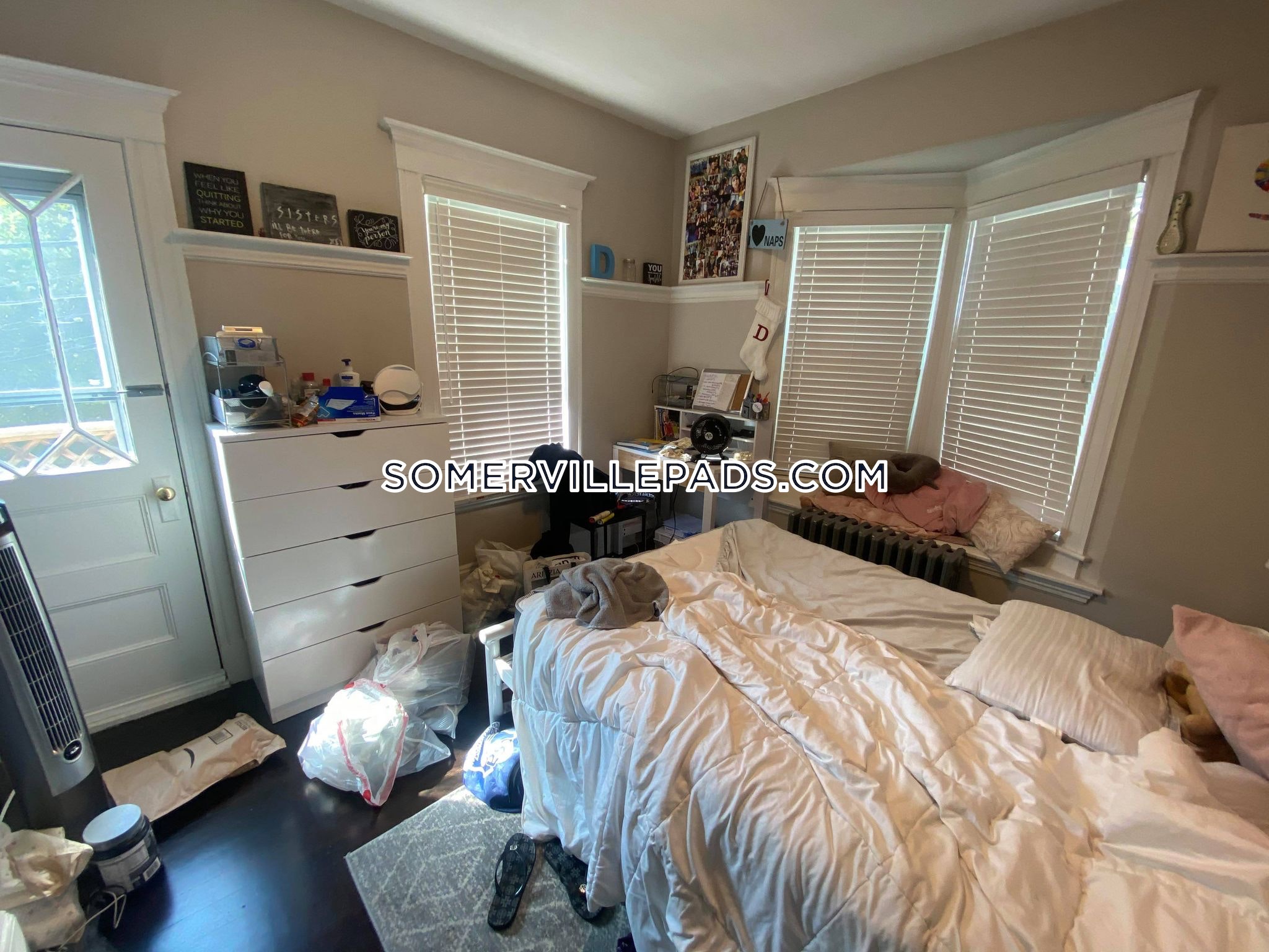 6 bed, 2 bath apartment for rent at 69 Bromfield Rd Unit 2, Davis Square — photo 1 of 12