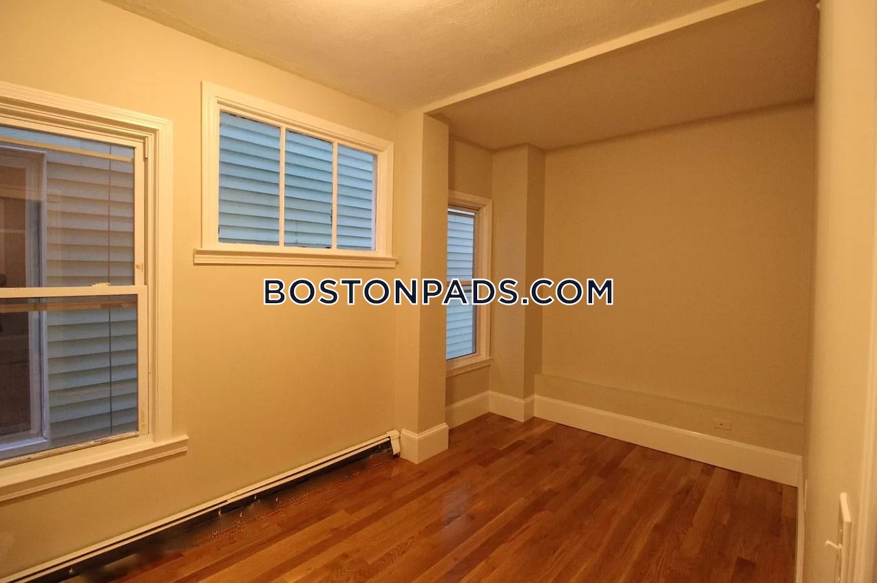 4 bed, 2 bath apartment for rent at 125 Princeton St Unit 3, East Boston — photo 5 of 8