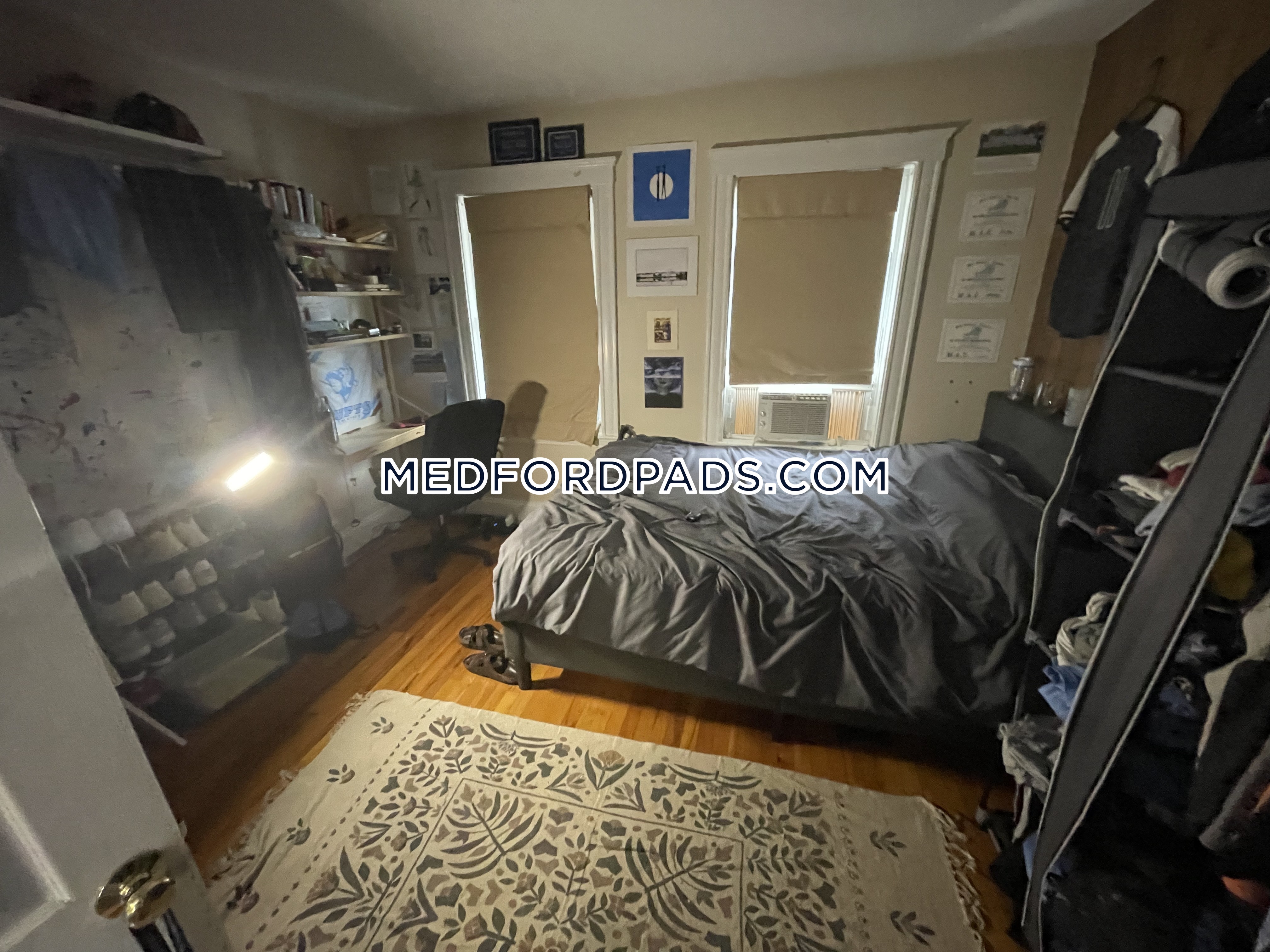 4 bed, 1 bath apartment for rent at 89 Hillsdale Rd Unit 2, Medford — photo 2 of 14
