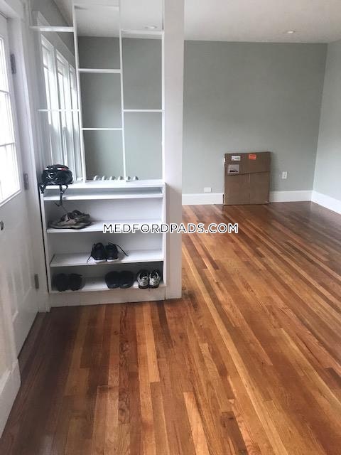 5 bed, 2 bath apartment for rent at 23 Berwick Rd Unit 2, Tufts University — photo 7 of 20