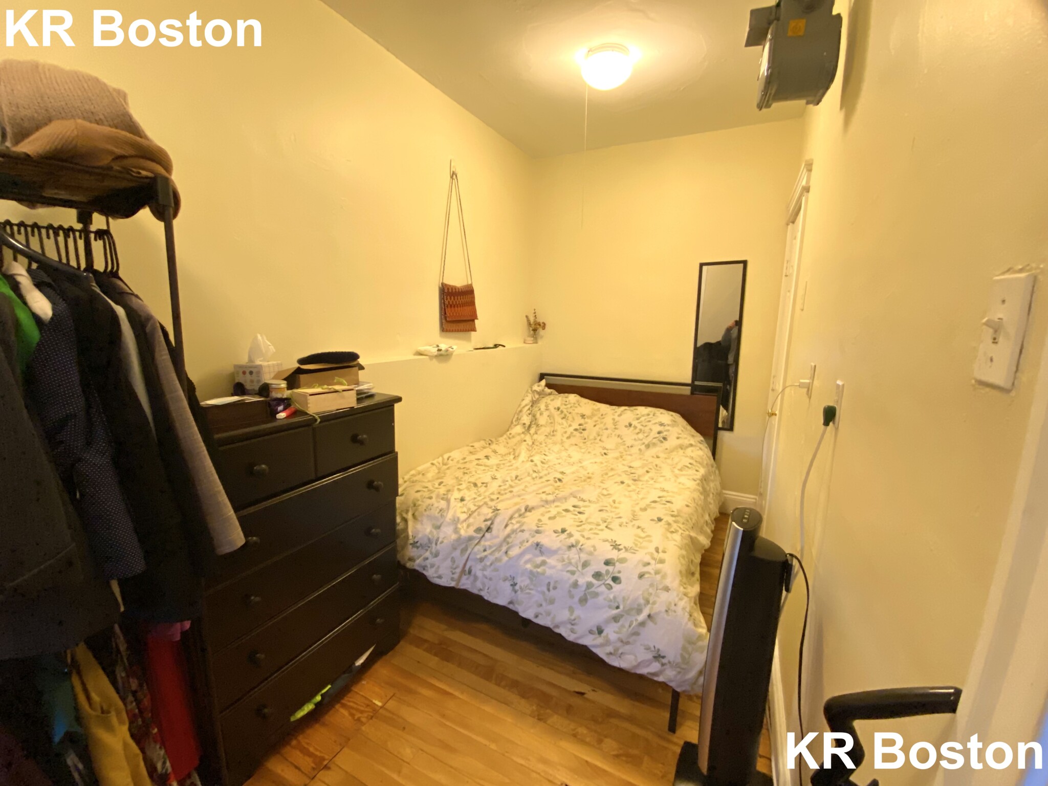1 bed, 1 bath apartment for rent at 1633 Commonwealth Ave Unit 14, Brighton — photo 1 of 3