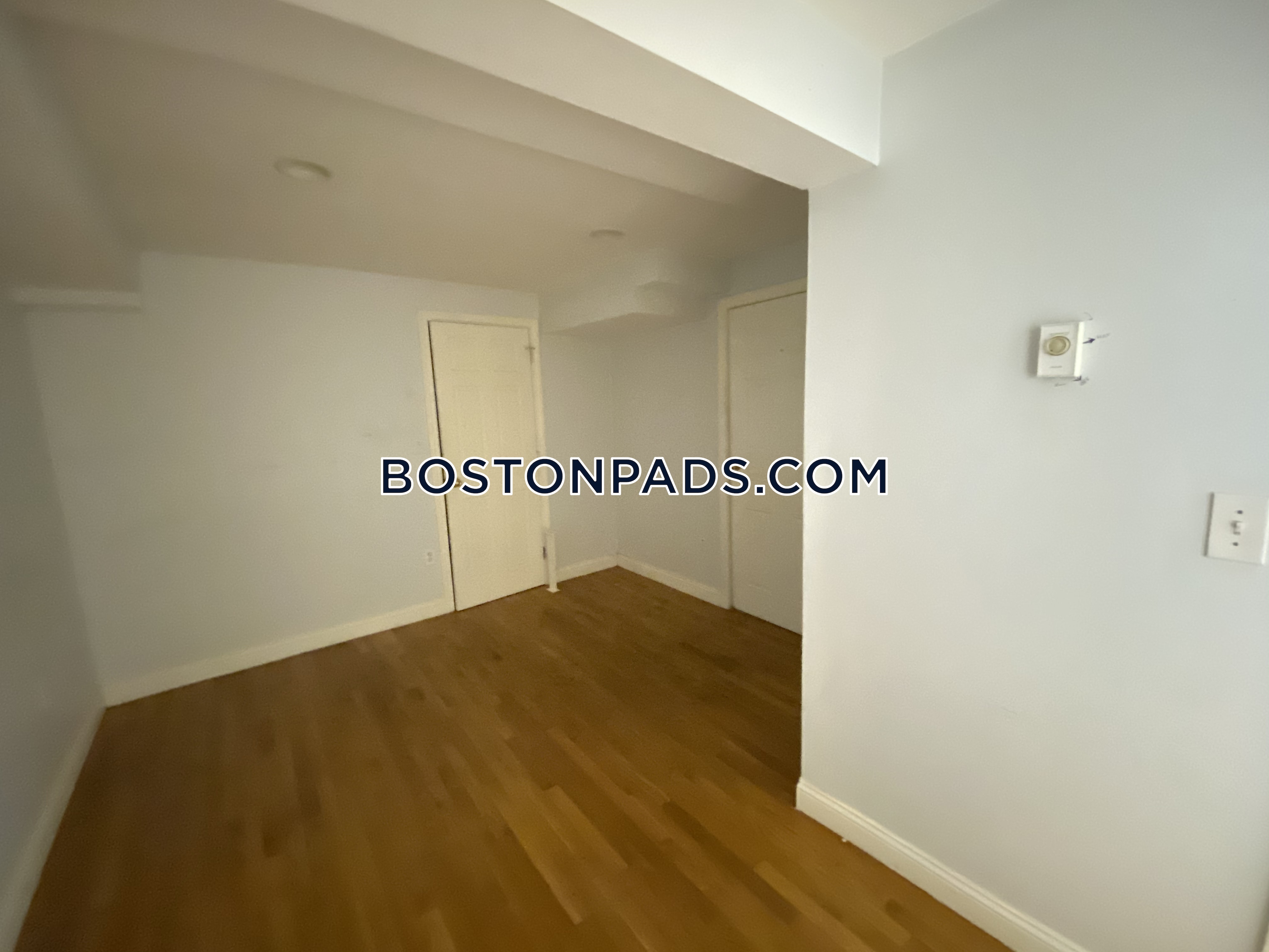 5 bed, 2.5 bath apartment for rent at 62 Ridgemont St Unit U1, Allston — photo 5 of 23