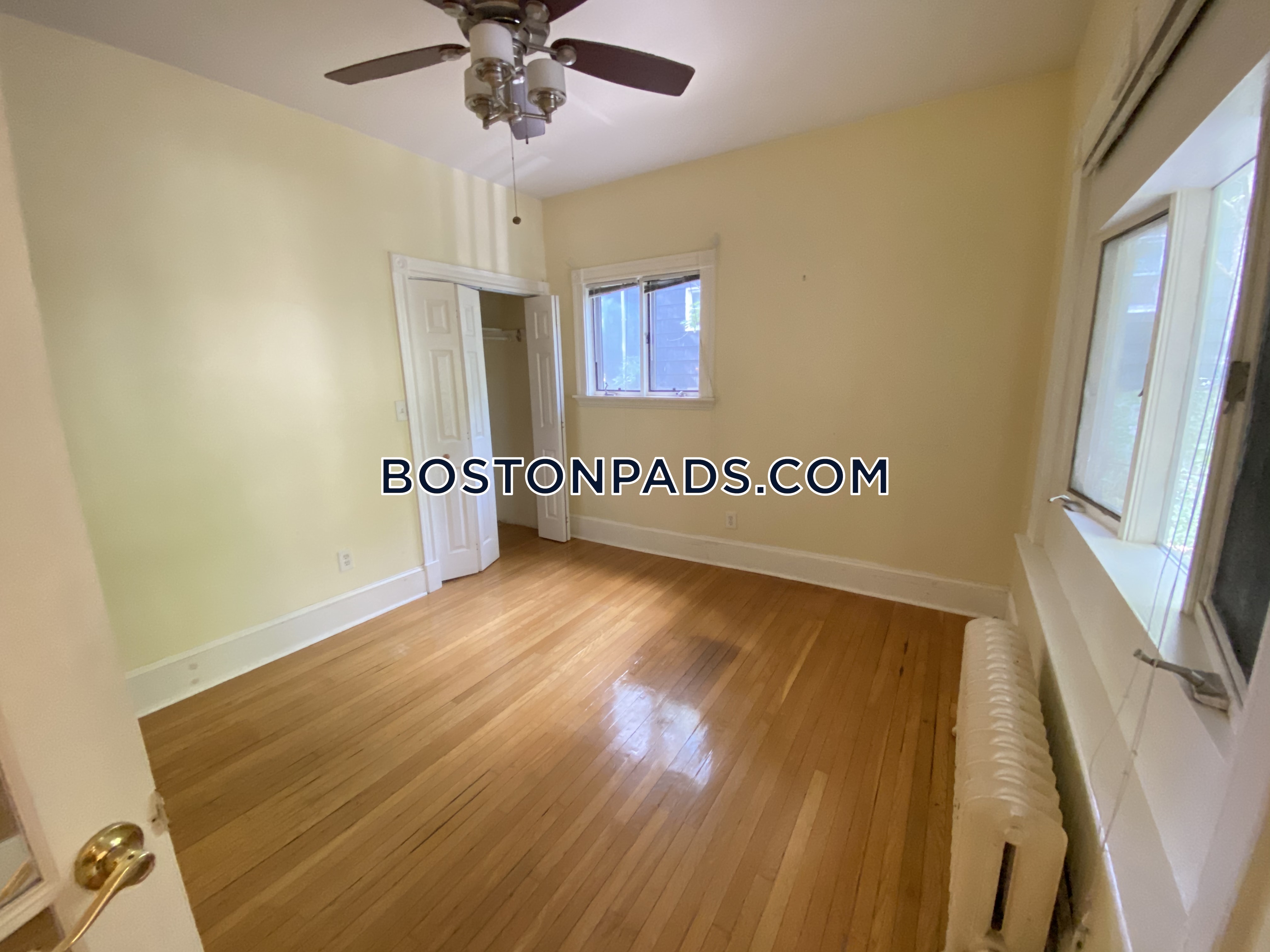 5 bed, 2.5 bath apartment for rent at 62 Ridgemont St Unit U1, Allston — photo 7 of 23