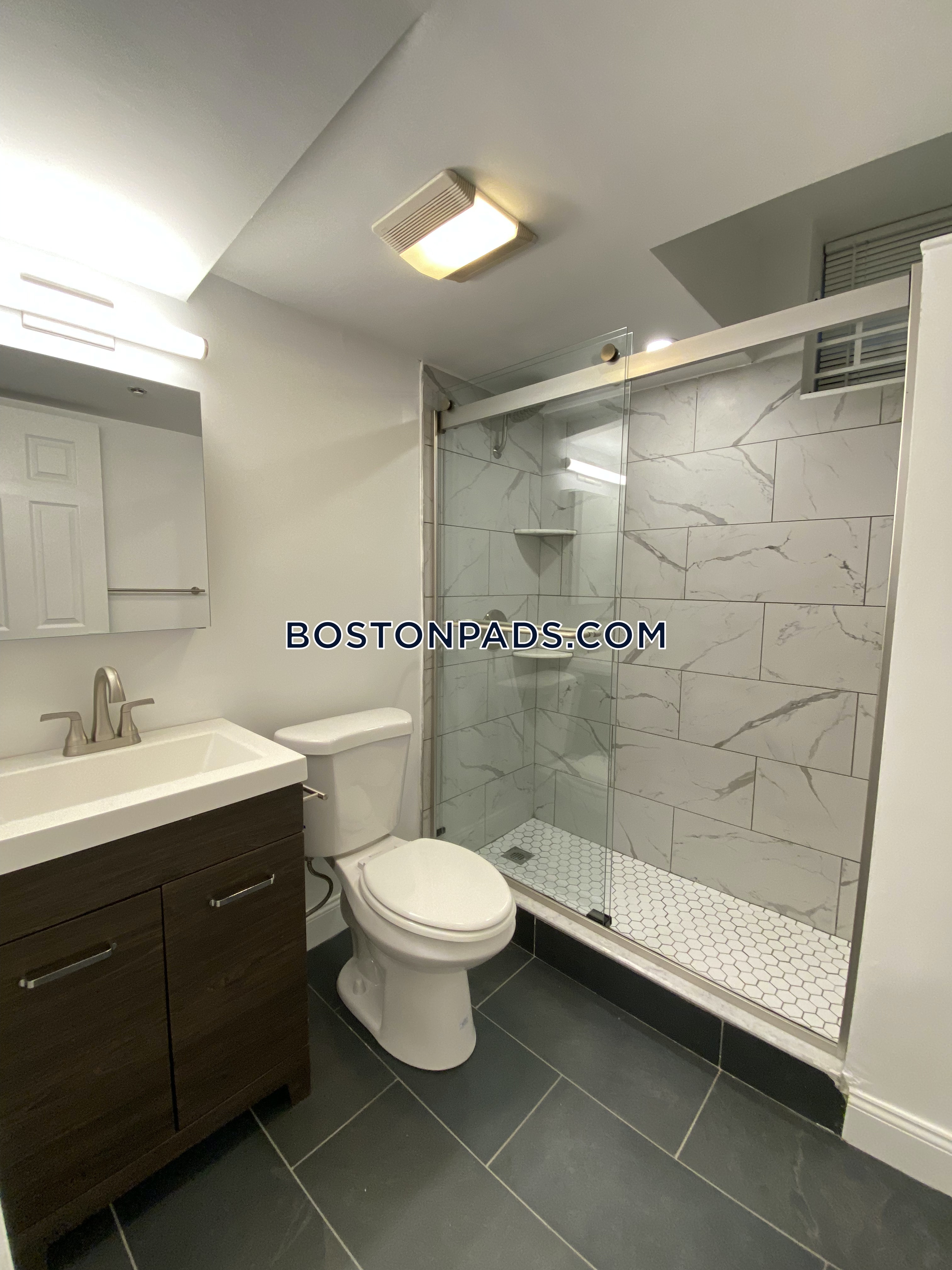 1 bed, 1 bath apartment for rent at 104 Queensberry St Unit Bb, Fenway — photo 13 of 13
