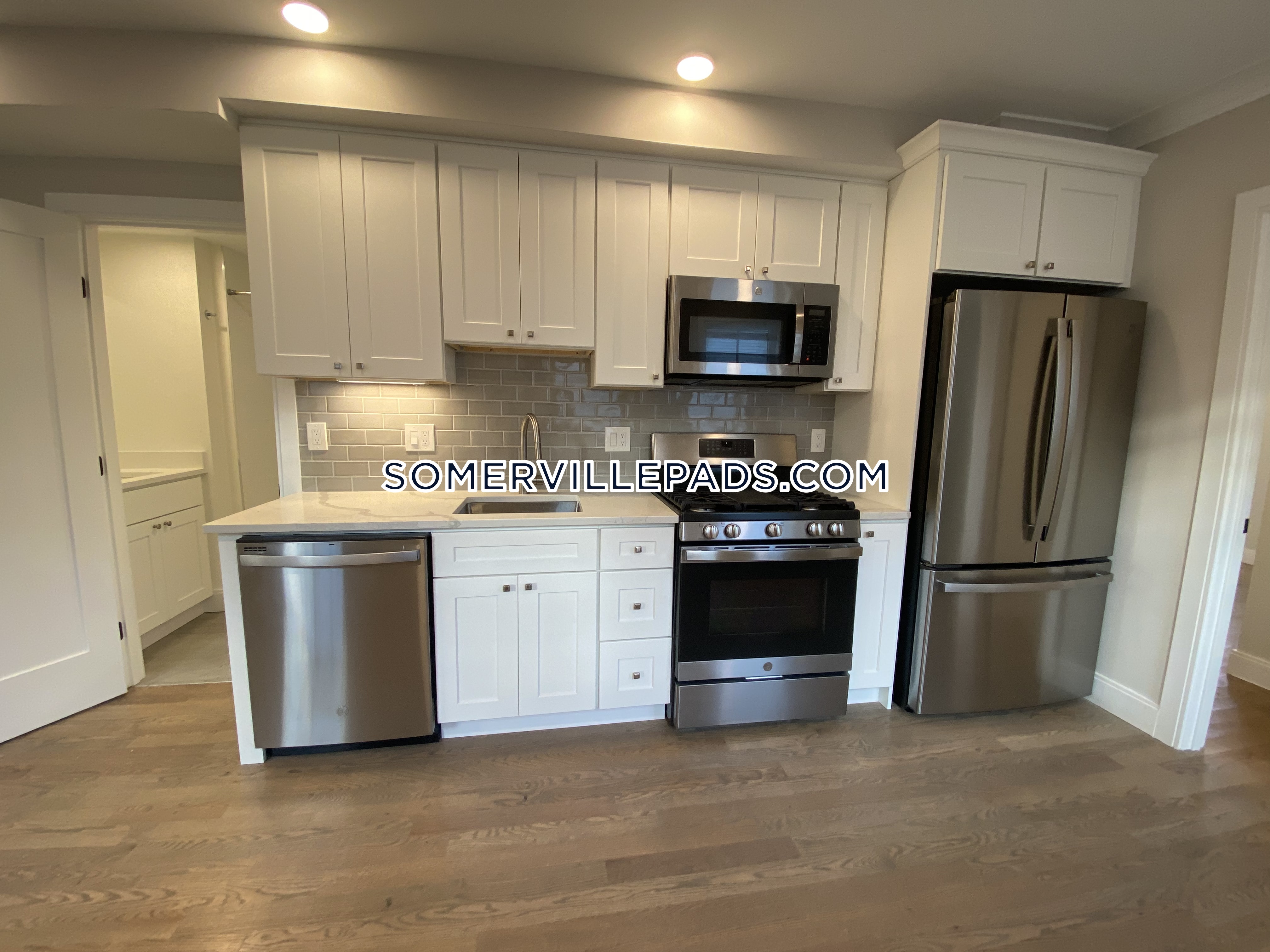 2 bed, 2 bath apartment for rent at 8 Rush St Unit 1A, East Somerville — photo 4 of 19