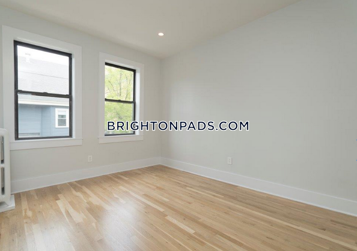 3 bed, 1 bath apartment for rent at 4 Elko St Unit 6F, Brighton — photo 6 of 9