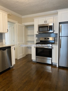 2 bed, 1 bath apartment for rent at 26 School St Unit 2, Roxbury — photo 14 of 15