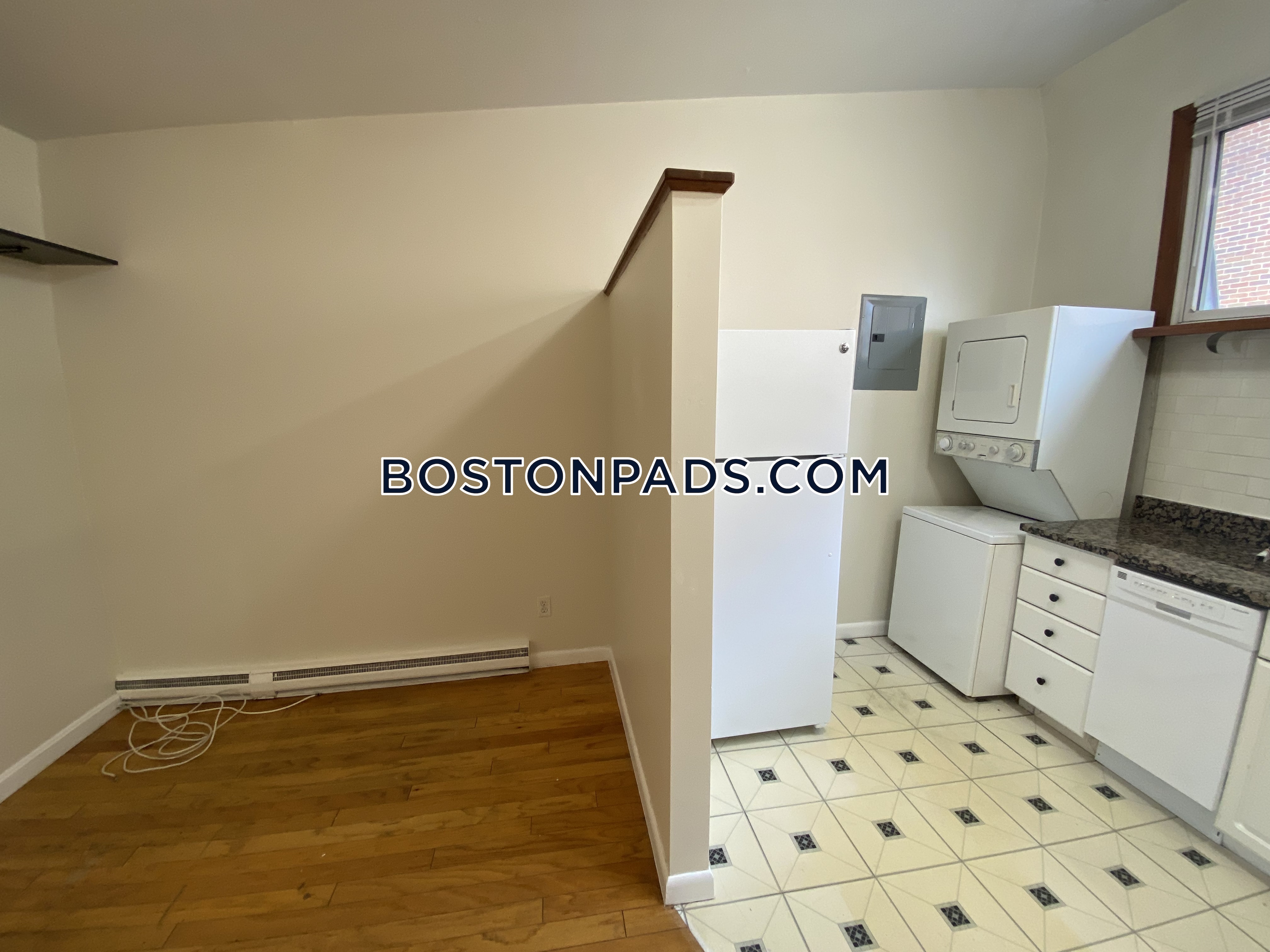 3 bed, 1 bath apartment for rent at 49 Symphony Rd Unit 35, Fenway — photo 18 of 22