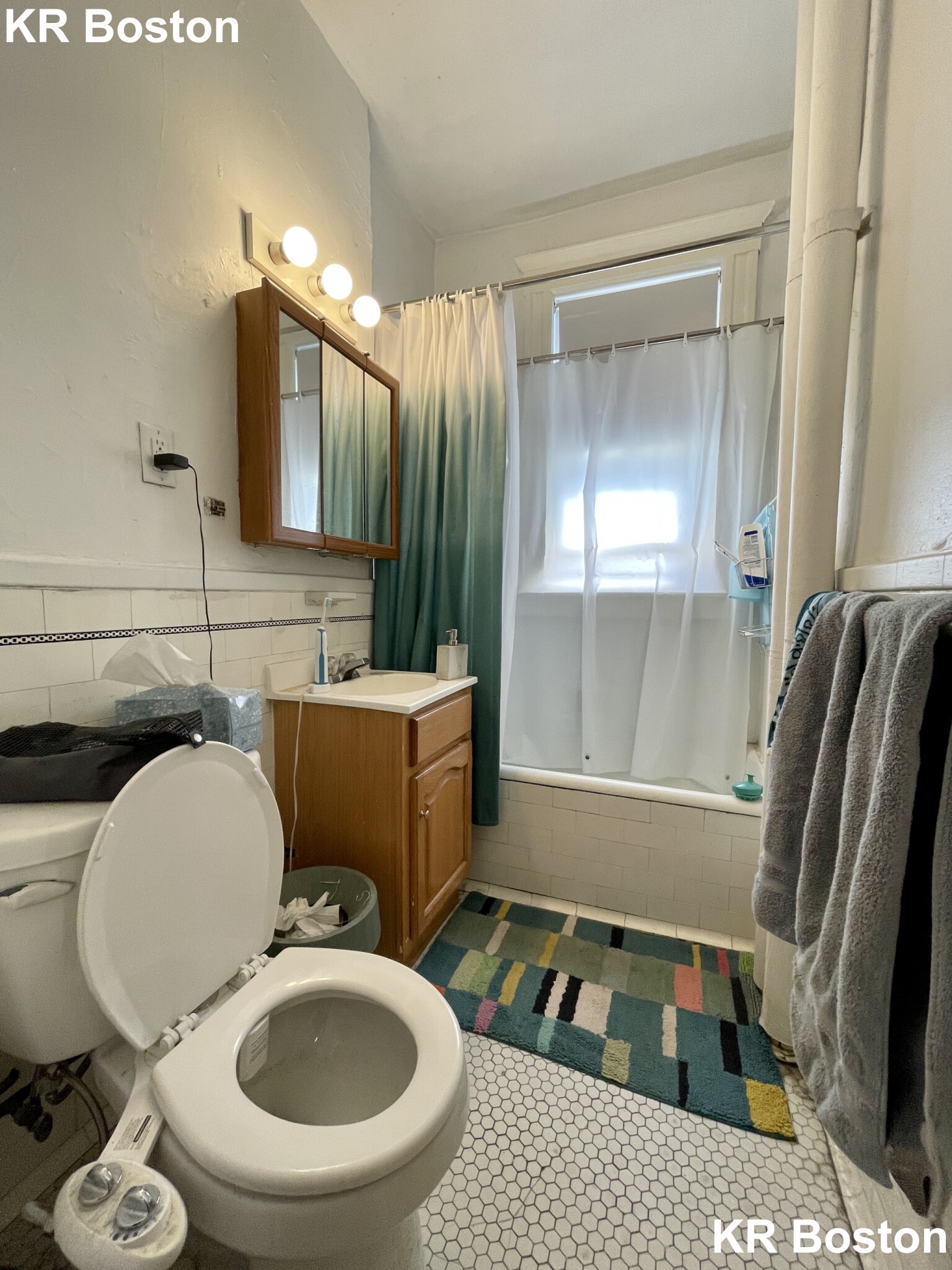 1 bed, 1 bath apartment for rent at 1638 Commonwealth Ave Unit 2, Brighton — photo 3 of 3