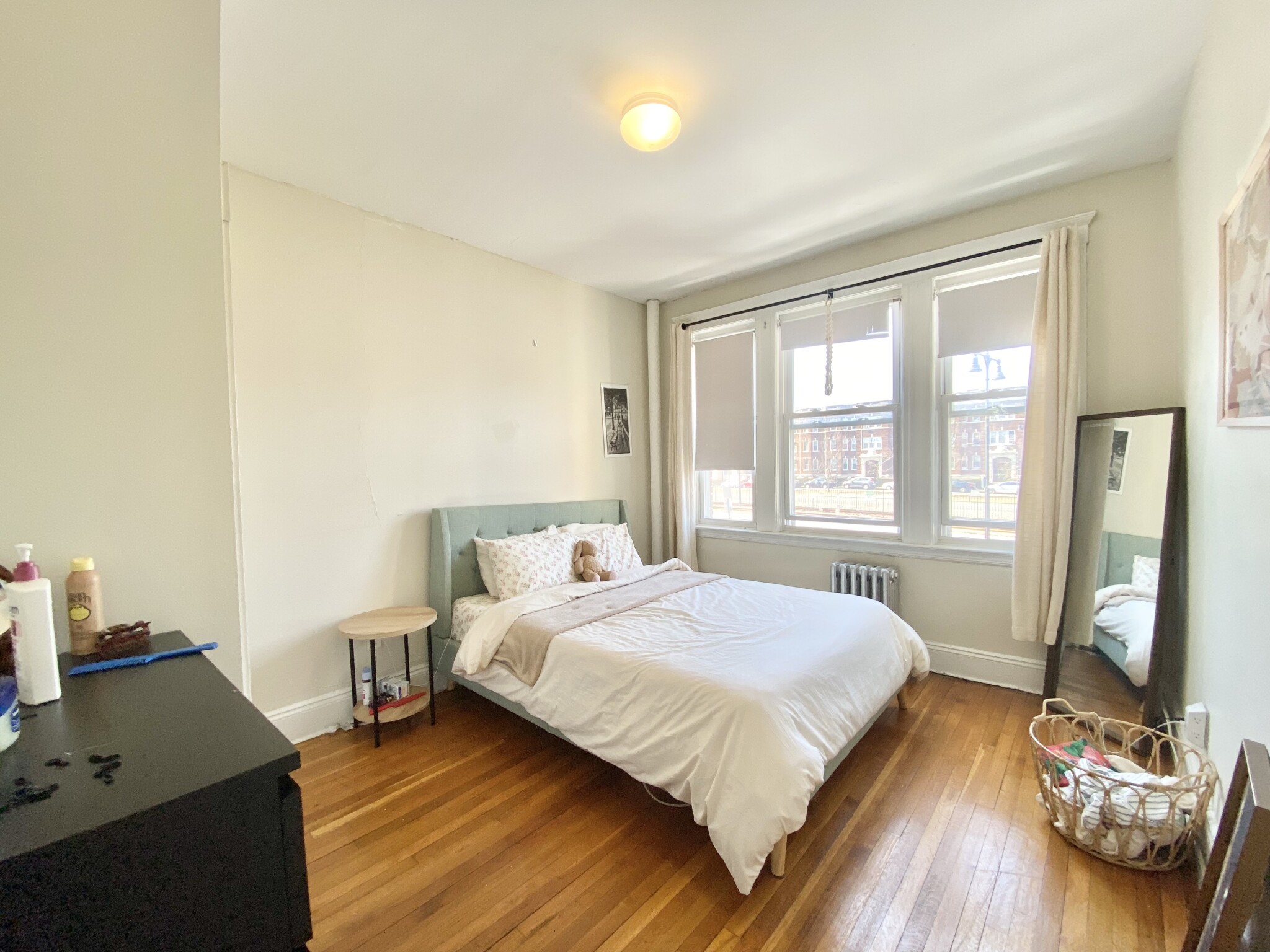 1 bed, 1 bath apartment for rent at 1638 Commonwealth Ave Unit 2, Brighton — photo 3 of 3