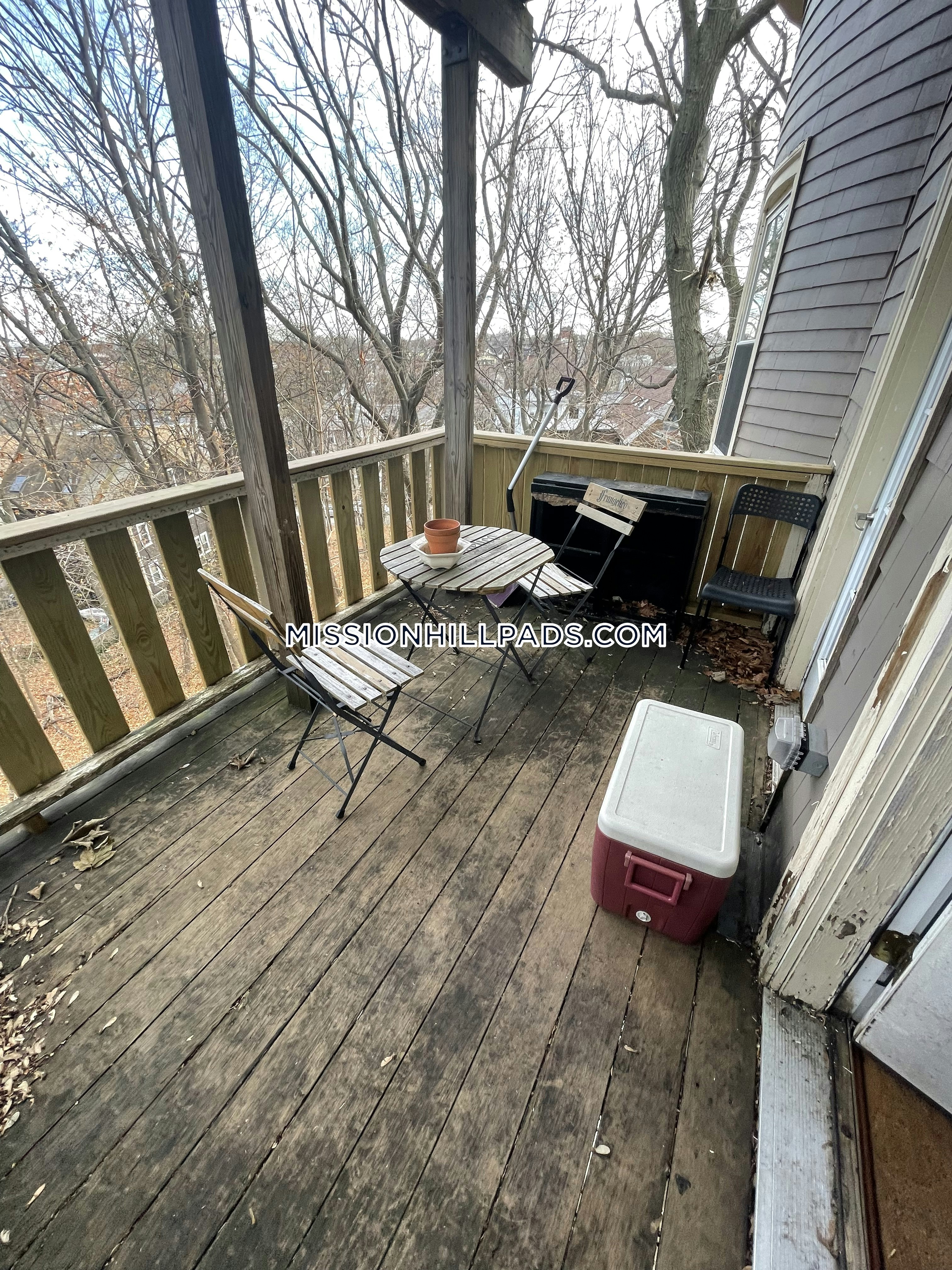 270 Parker Hill Ave, Mission Hill