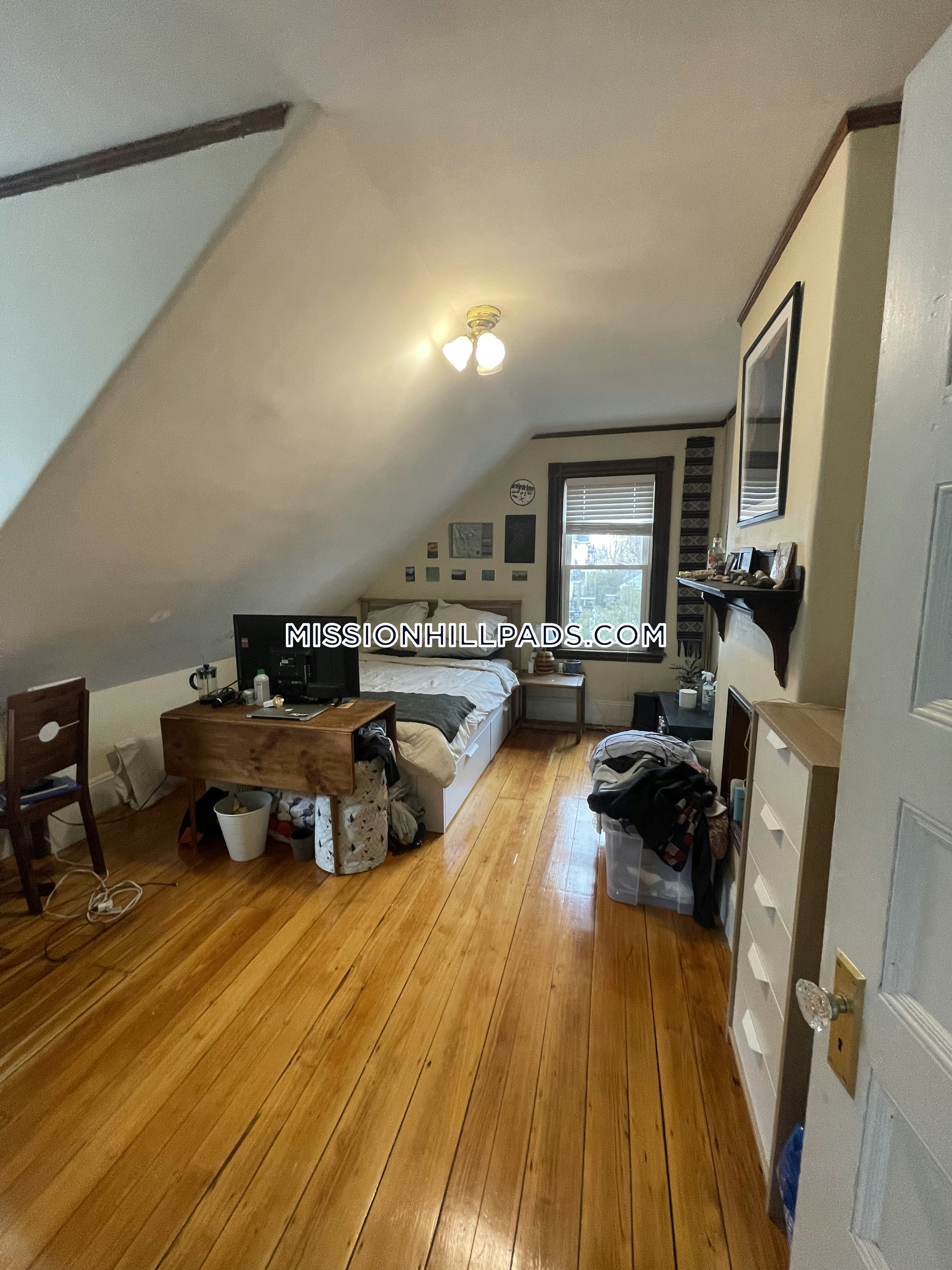 270 Parker Hill Ave, Mission Hill