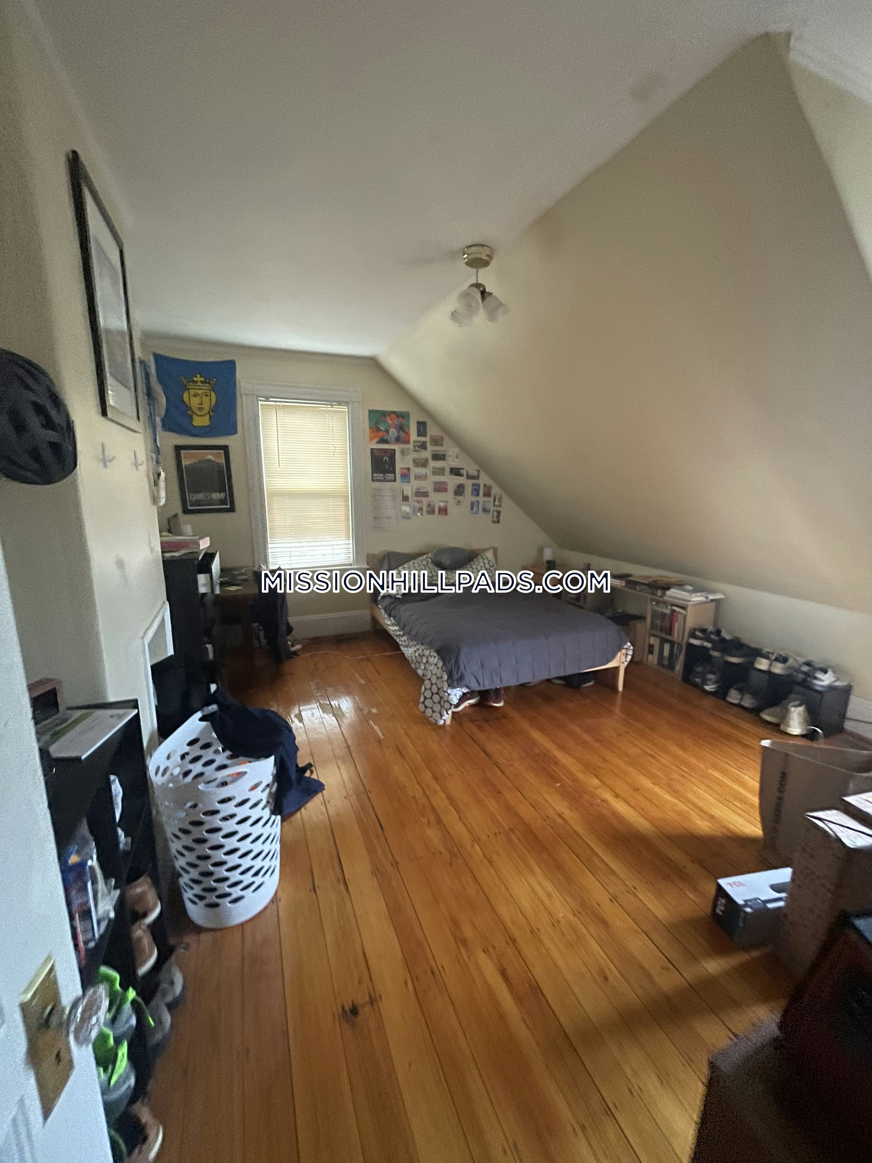 270 Parker Hill Ave, Mission Hill