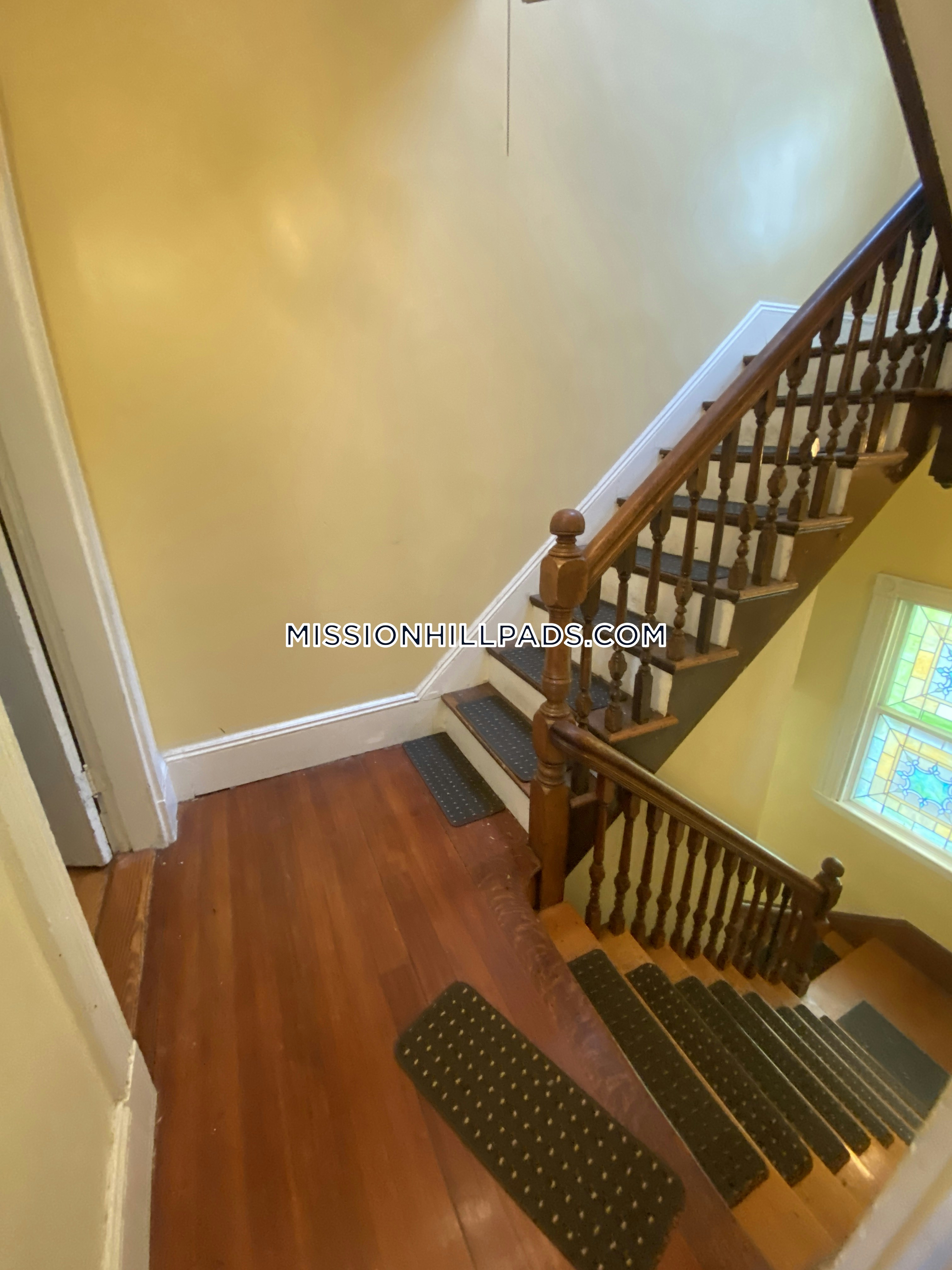 270 Parker Hill Ave, Mission Hill