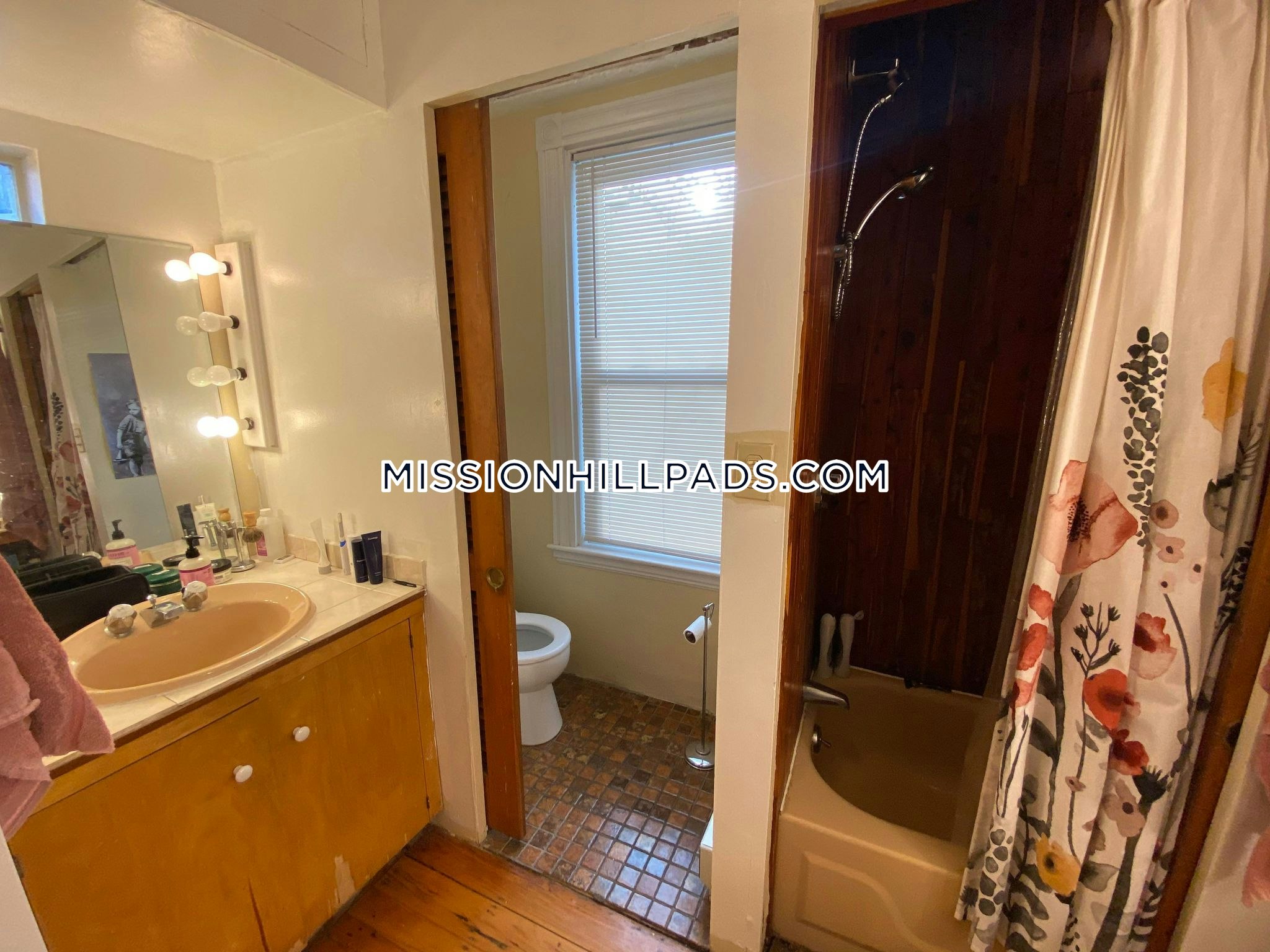 270 Parker Hill Ave, Mission Hill