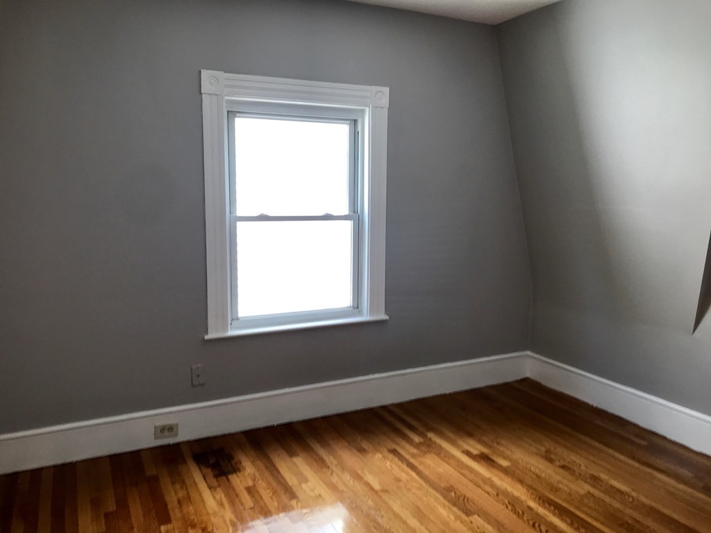 30 Touro Ave, Tufts University