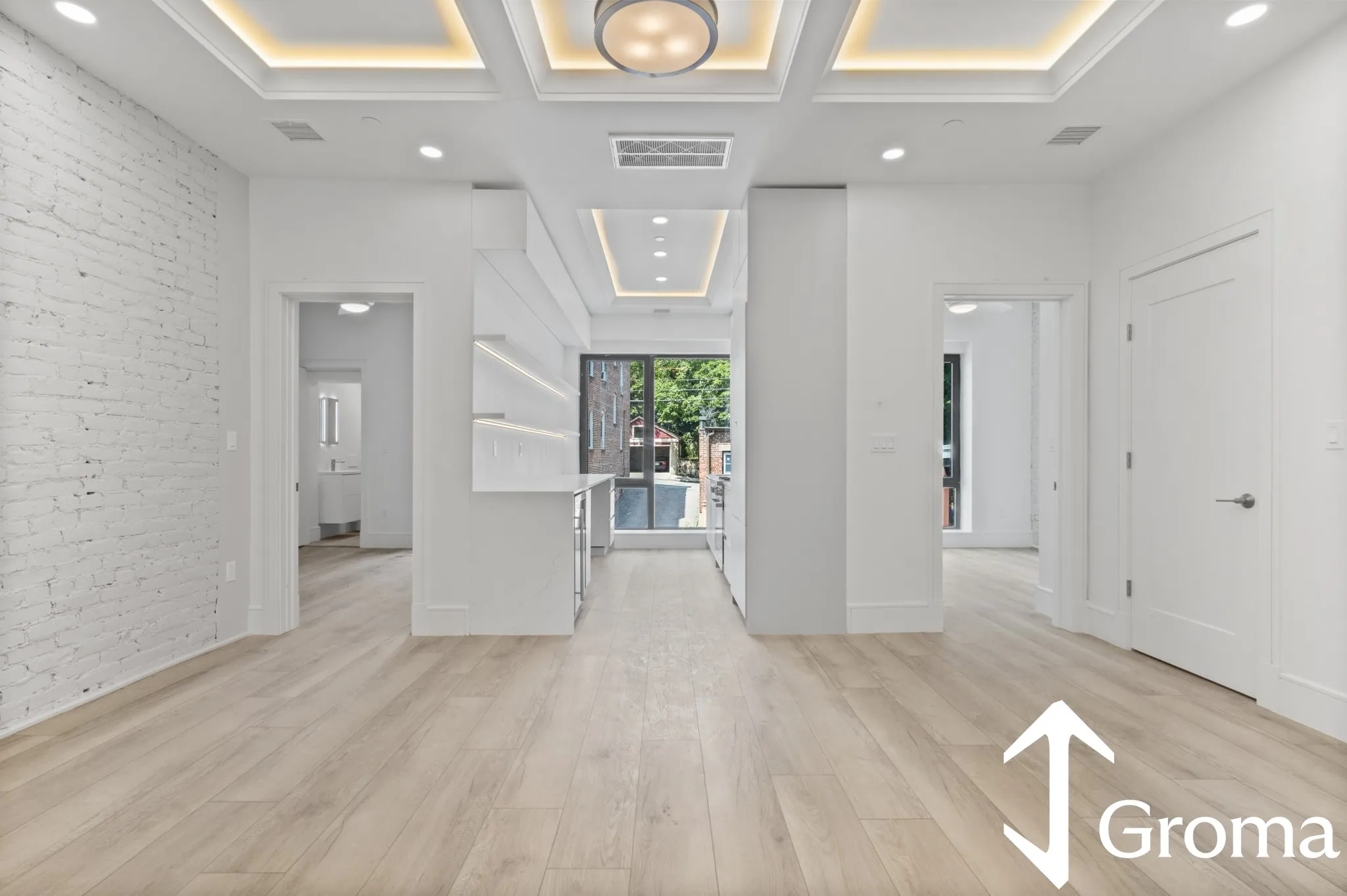 1578 Beacon St, Corey Hill